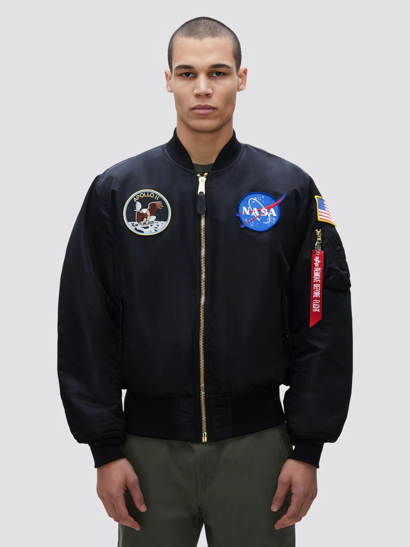 Куртки та дублянки Alpha Industries Apollo Ma-1 модель MJM21097C1_001 Куртки та дублянки Alpha Industries Apollo Ma-1 модель MJM21097C1_001 Фото