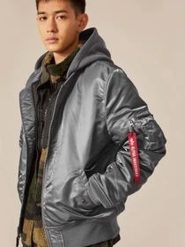 Куртки и дубленки Alpha Industries MA-1 NATUS модель MJM47506C1_022 Фото