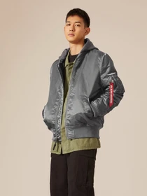 Куртки и дубленки Alpha Industries MA-1 NATUS модель MJM47506C1_022 Фото