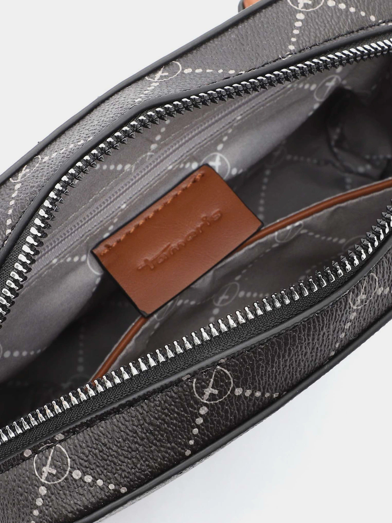 Сумки Tamaris Anastasia модель 30101,100 Сумки Tamaris Anastasia модель 30101,100 Фото