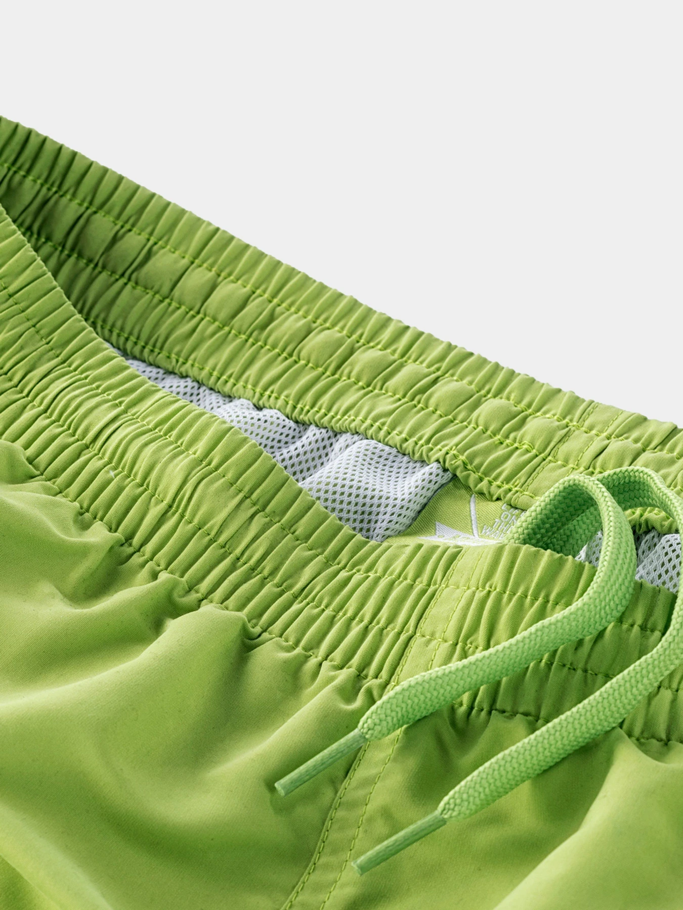 Одежда для пляжа Aquawave модель APELI-NEON GREEN Одежда для пляжа Aquawave модель APELI-NEON GREEN Фото