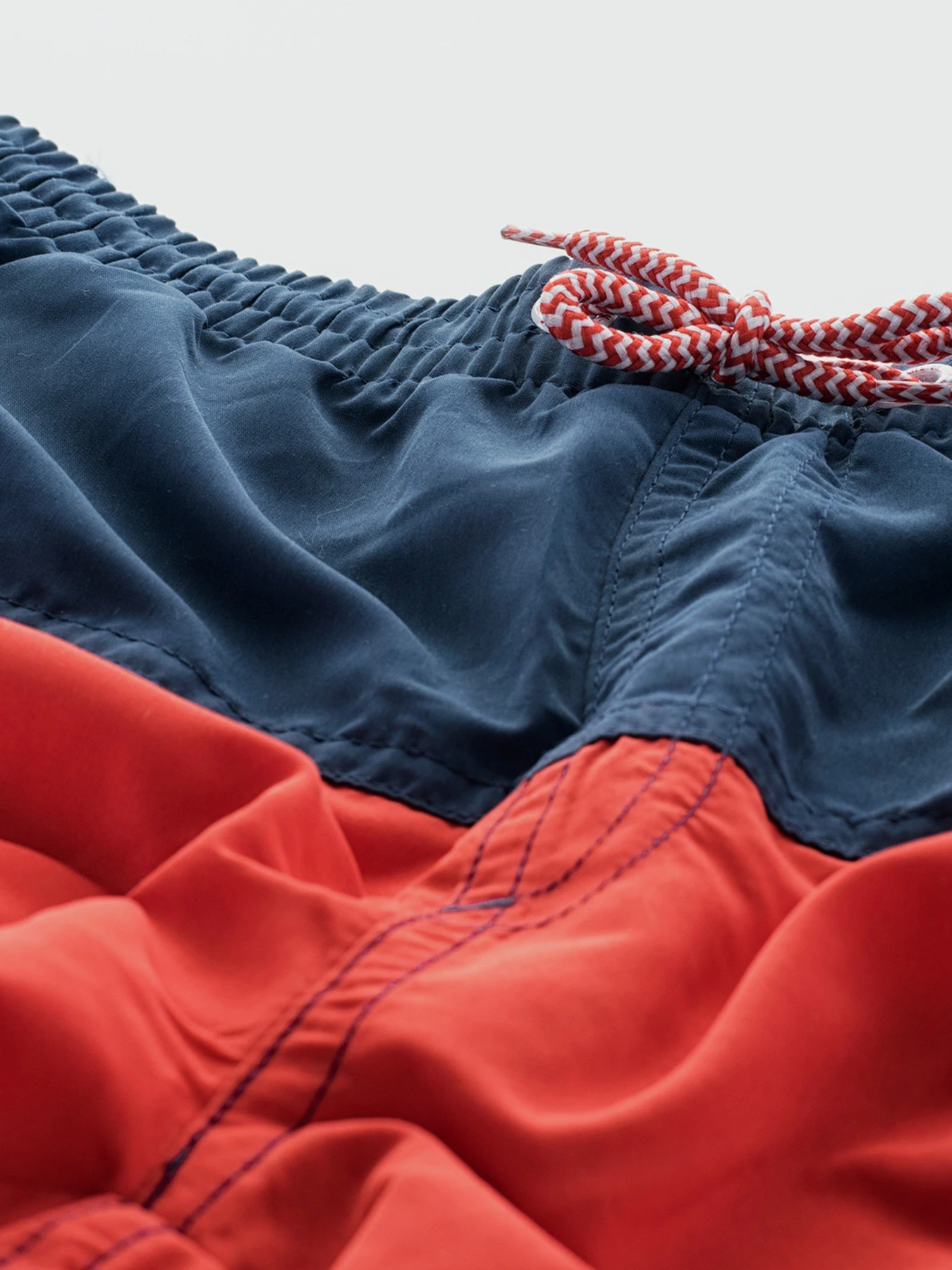 Одежда для пляжа Aquawave модель DRAKON JR-POPPY RED/PATR BLUE Фото