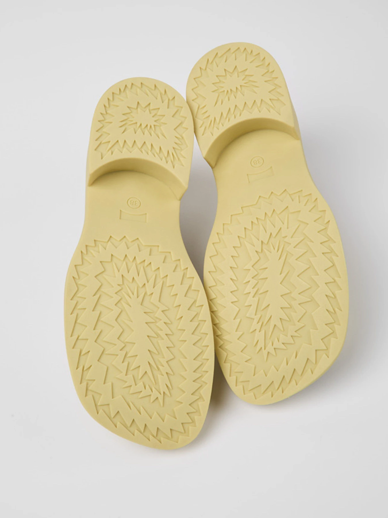 Туфли и лоферы Camper Twins модель K201449-006 Туфли и лоферы Camper Twins модель K201449-006 Фото