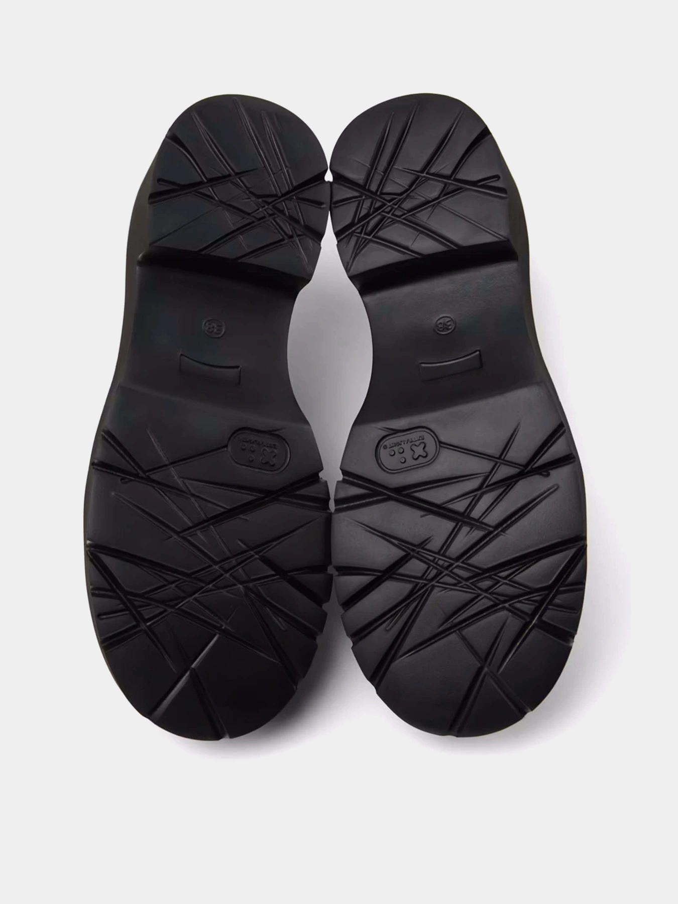 Туфли и лоферы Camper Twins модель K201425-029 Туфли и лоферы Camper Twins модель K201425-029 Фото