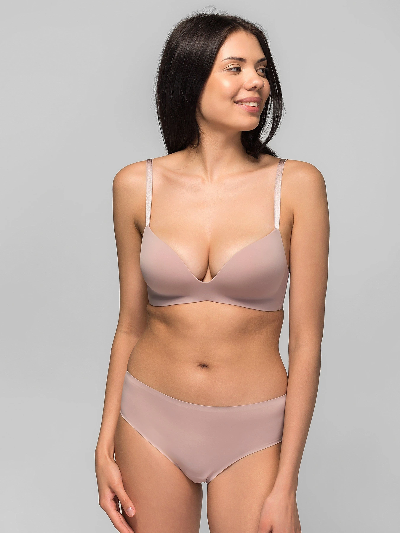 Нижнее белье Brabrabra модель 015С, бледно-розовый Нижнее белье Brabrabra модель 015С, бледно-розовый Фото
