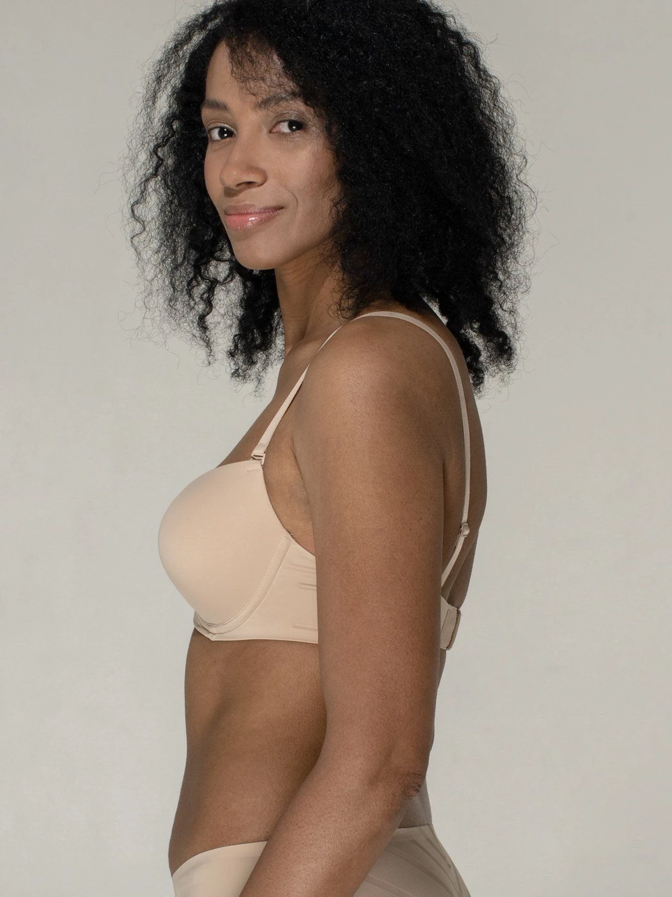 Нижня білизна Brabrabra модель SLZ19801076_nude Нижня білизна Brabrabra модель SLZ19801076_nude Фото