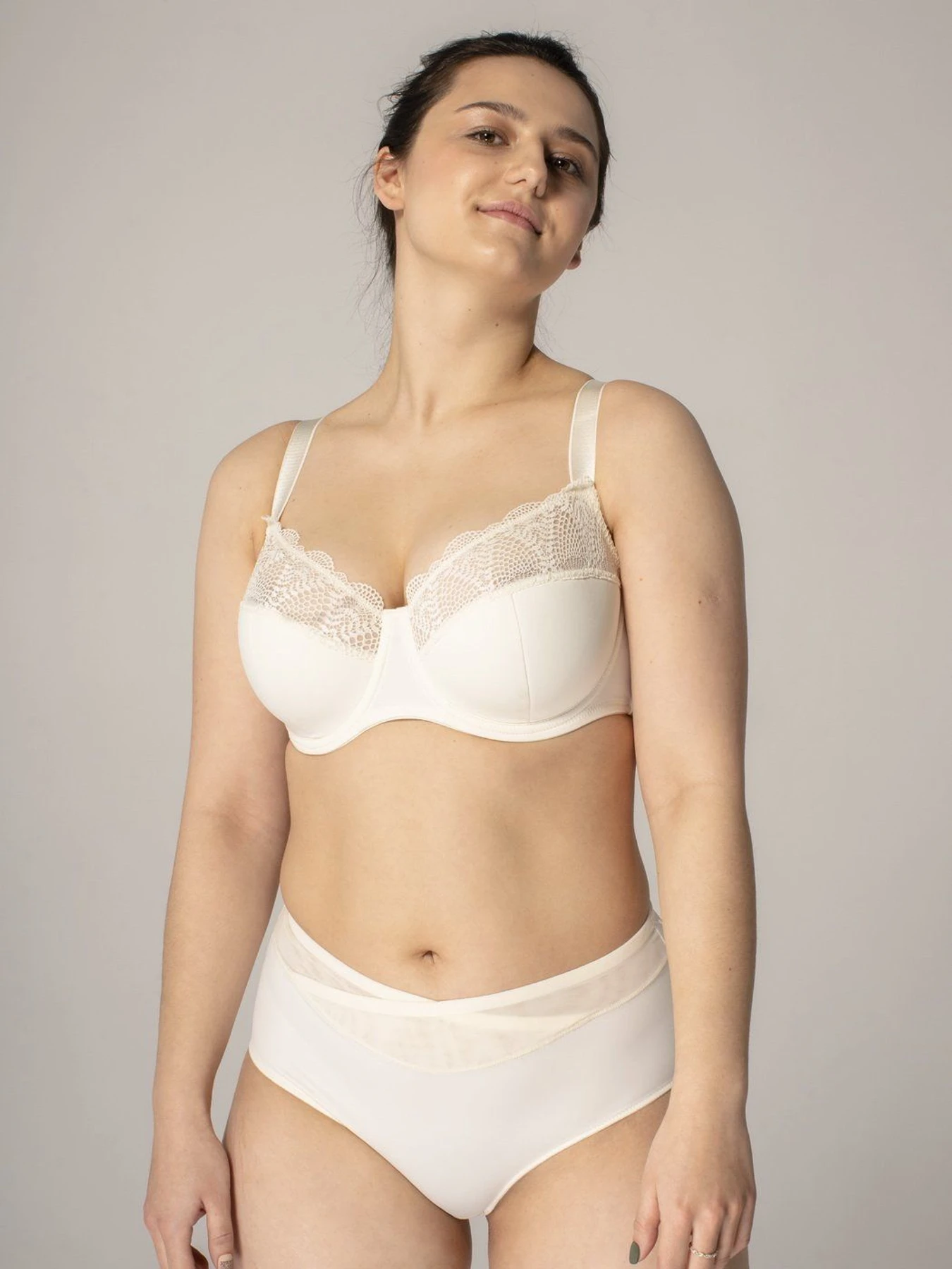Нижнее белье Brabrabra модель SLZ23102121_ivory Нижнее белье Brabrabra модель SLZ23102121_ivory Фото