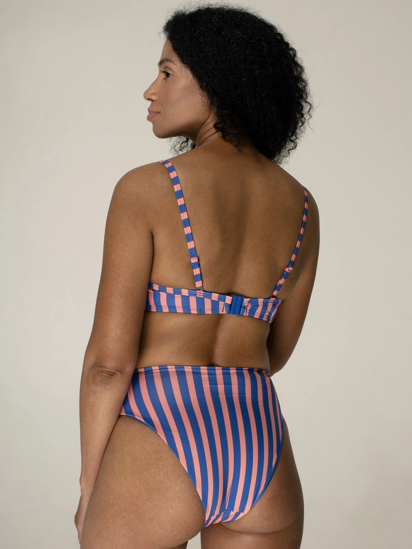 Одежда для пляжа Brabrabra модель SO205521_dark_blue Одежда для пляжа Brabrabra модель SO205521_dark_blue Фото