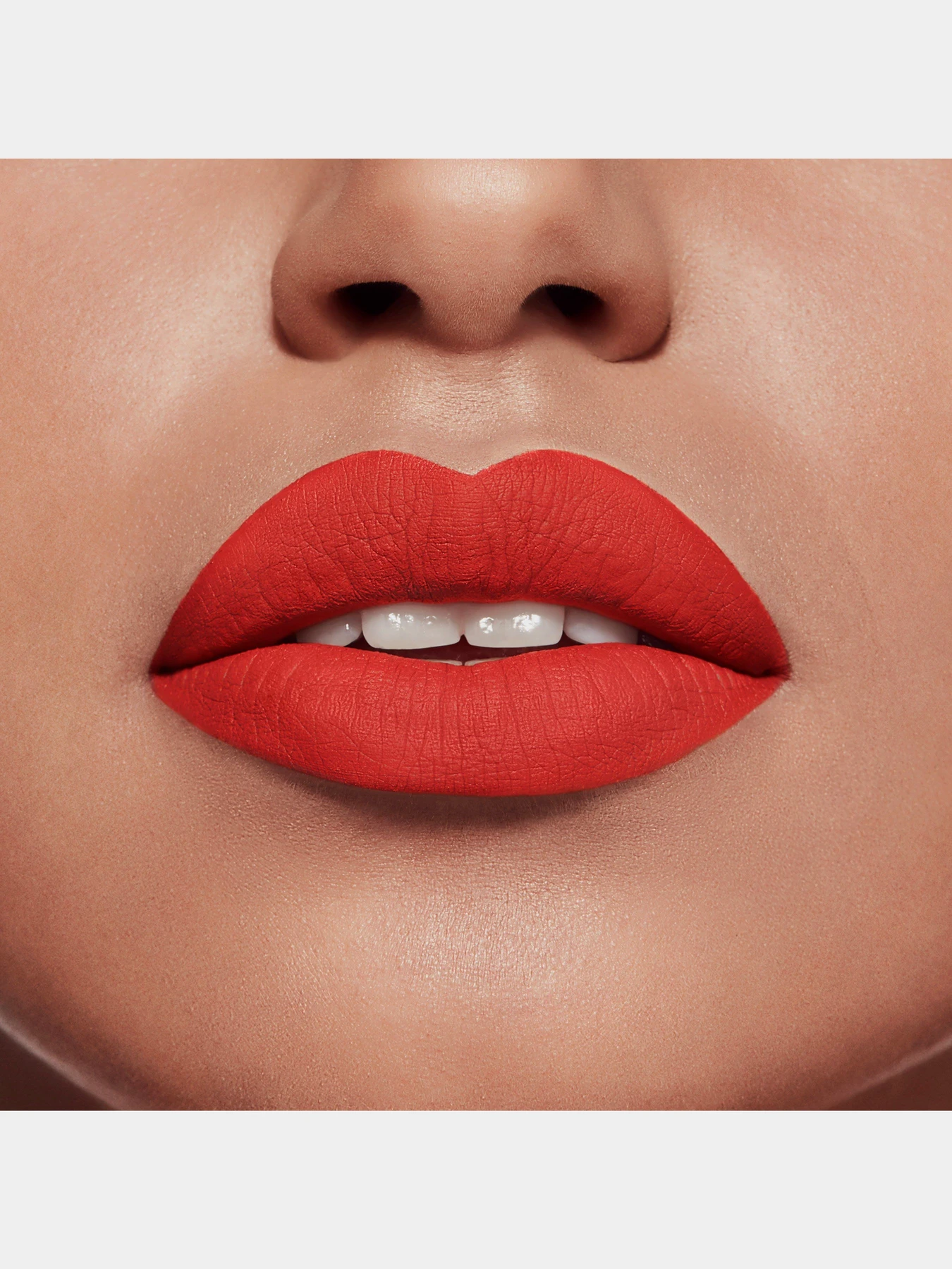 Помада матовая Rouge Velvet BOURJOIS модель 3614224102968 Помада матовая Rouge Velvet BOURJOIS модель 3614224102968 Фото