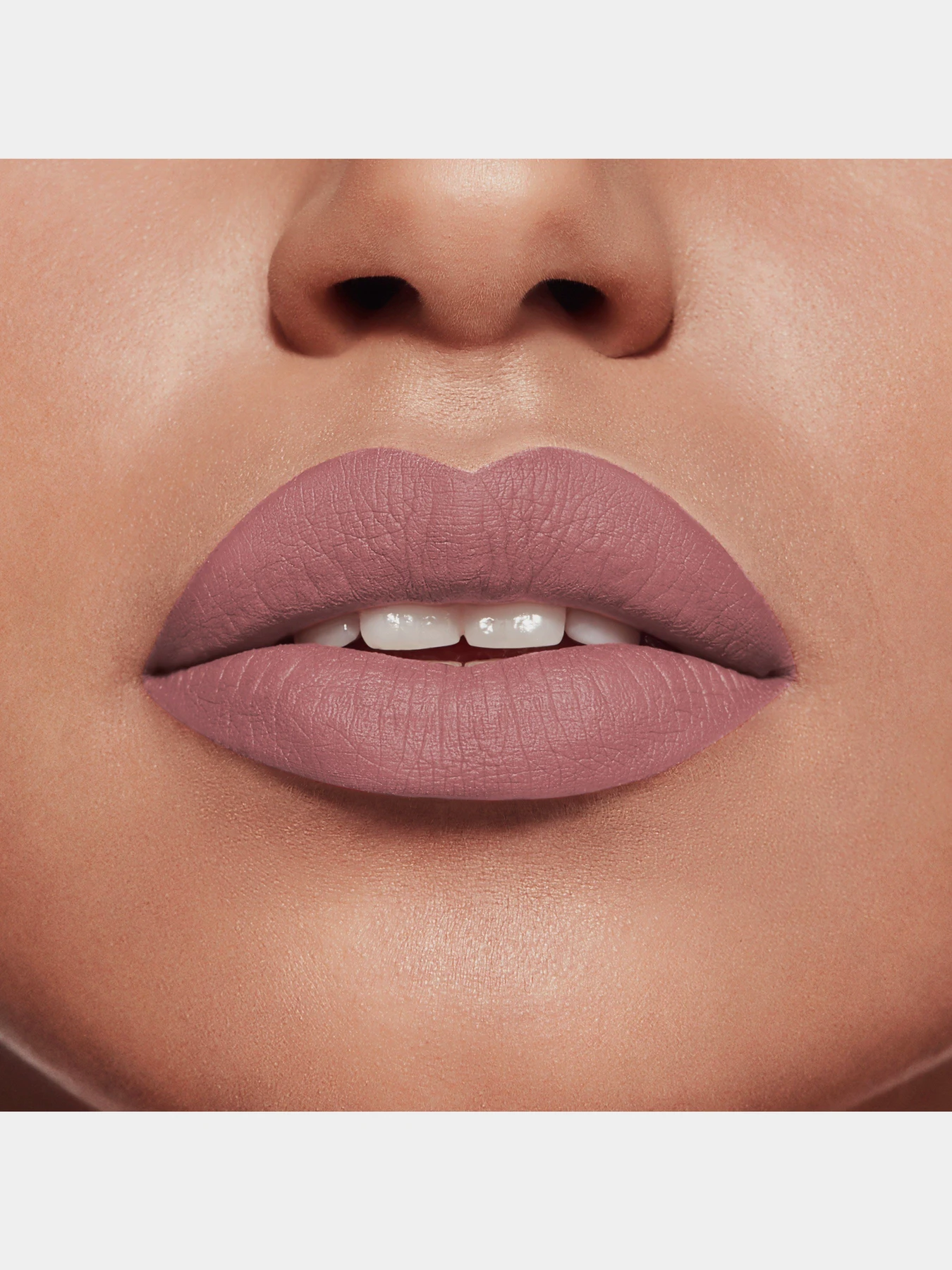 Помада матова Rouge Velvet BOURJOIS модель 3614225979927 Помада матова Rouge Velvet BOURJOIS модель 3614225979927 Фото