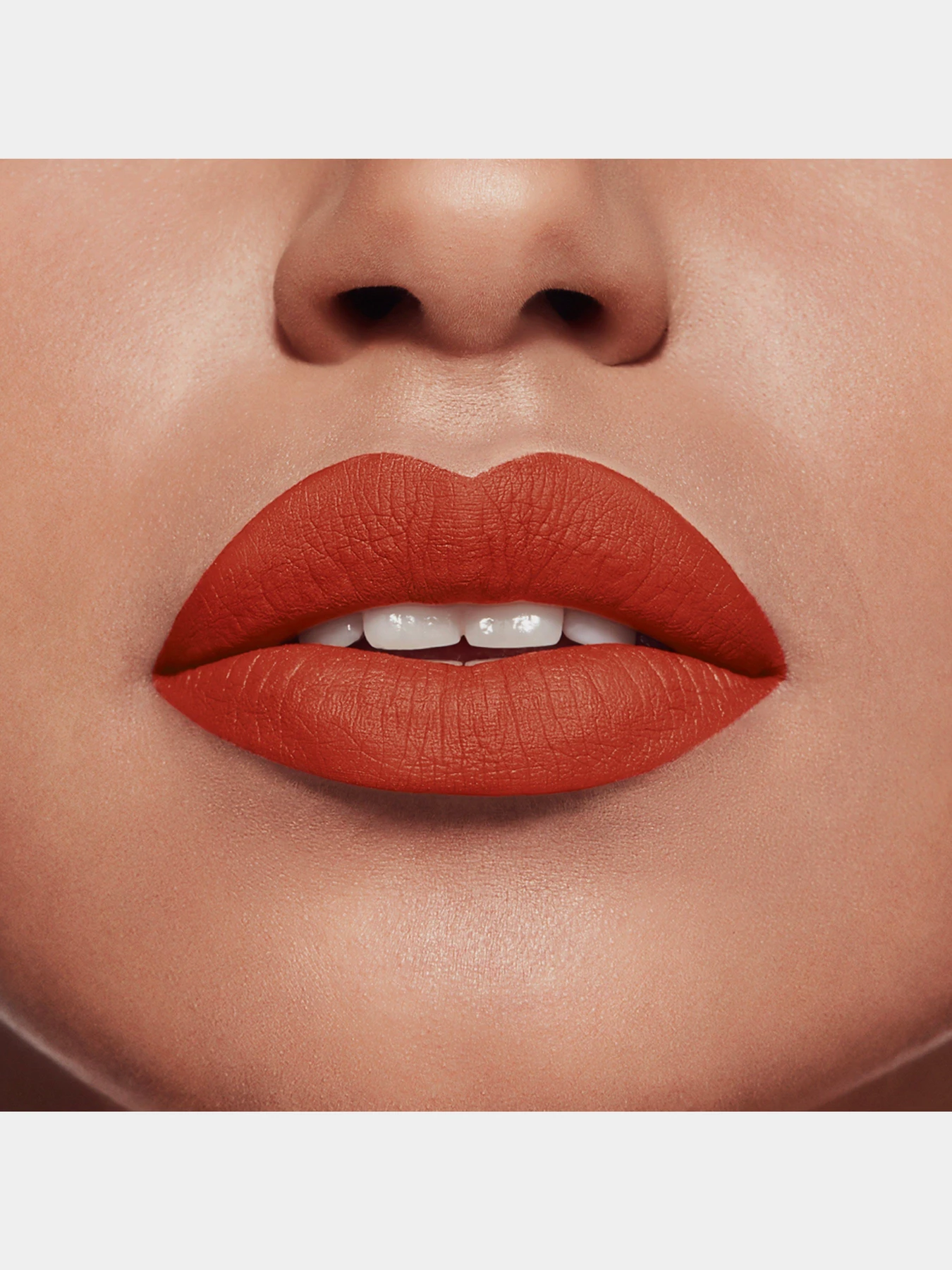 Помада матовая Rouge Velvet BOURJOIS модель 3614225979958 Помада матовая Rouge Velvet BOURJOIS модель 3614225979958 Фото