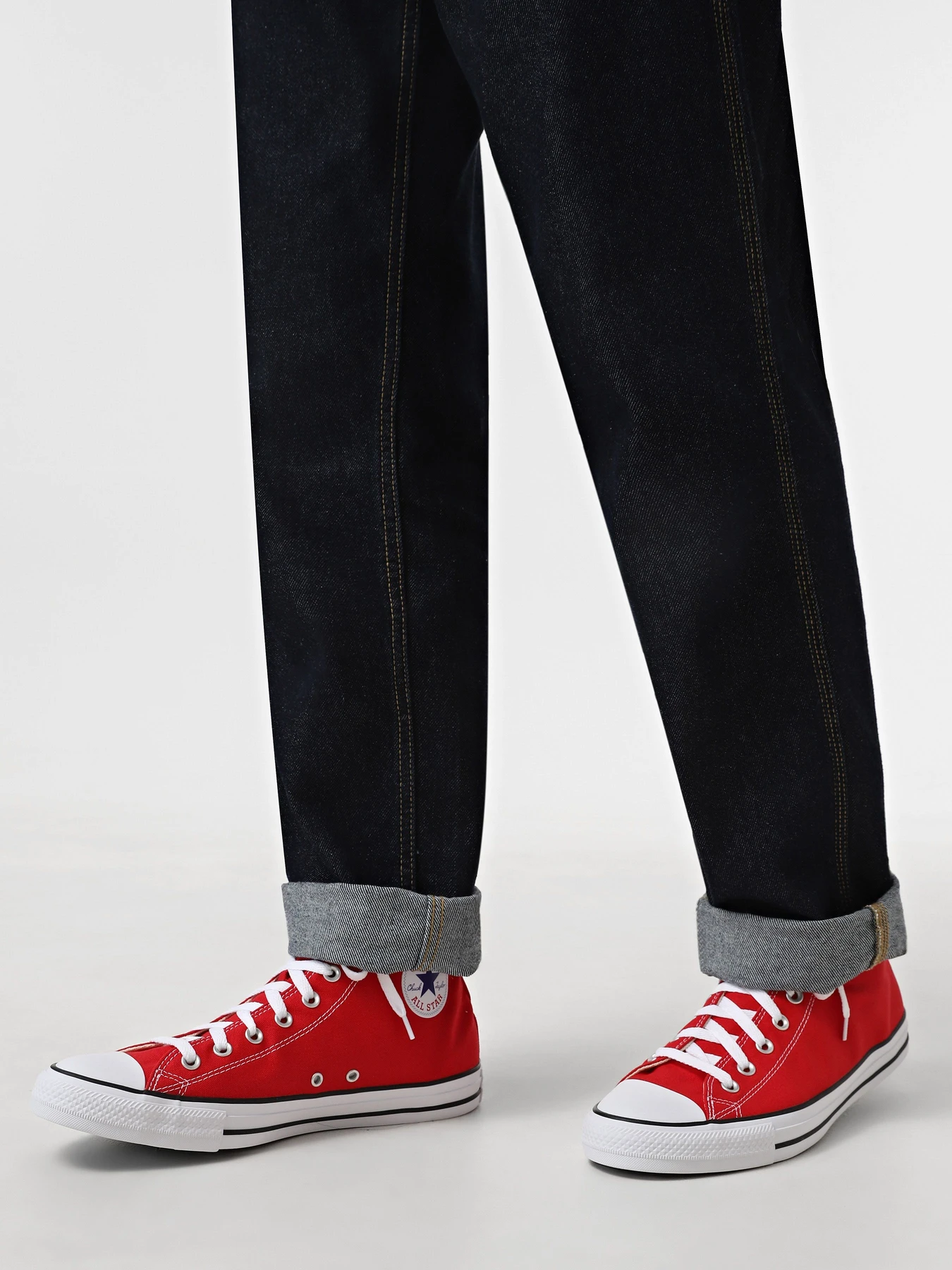 Кеды CONVERSE CHUCK TAYLOR ALL STAR HI модель M9621C Кеды CONVERSE CHUCK TAYLOR ALL STAR HI модель M9621C Фото