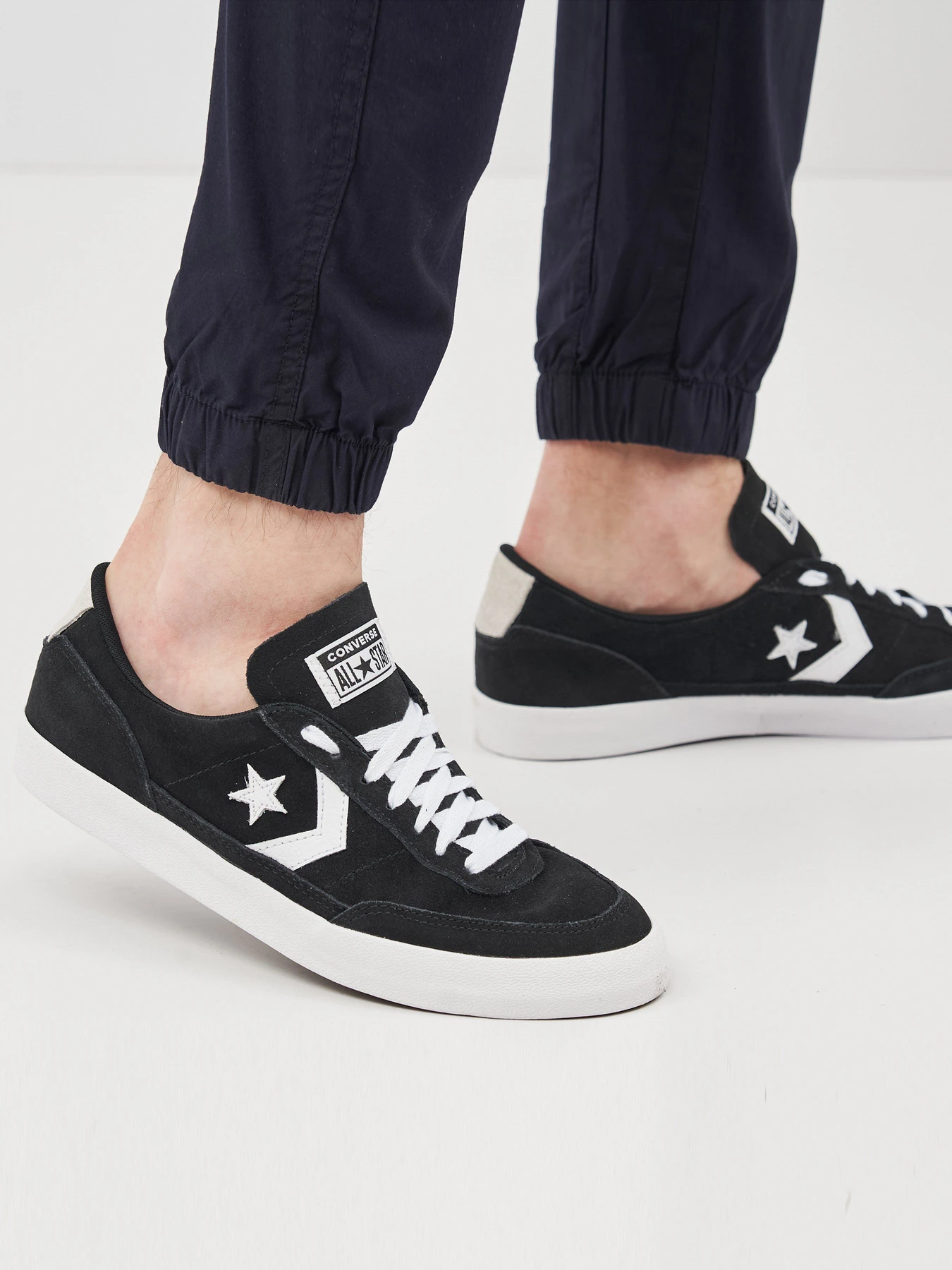 Кеди CONVERSE Net Star Classic модель 165992C Кеди CONVERSE Net Star Classic модель 165992C Фото