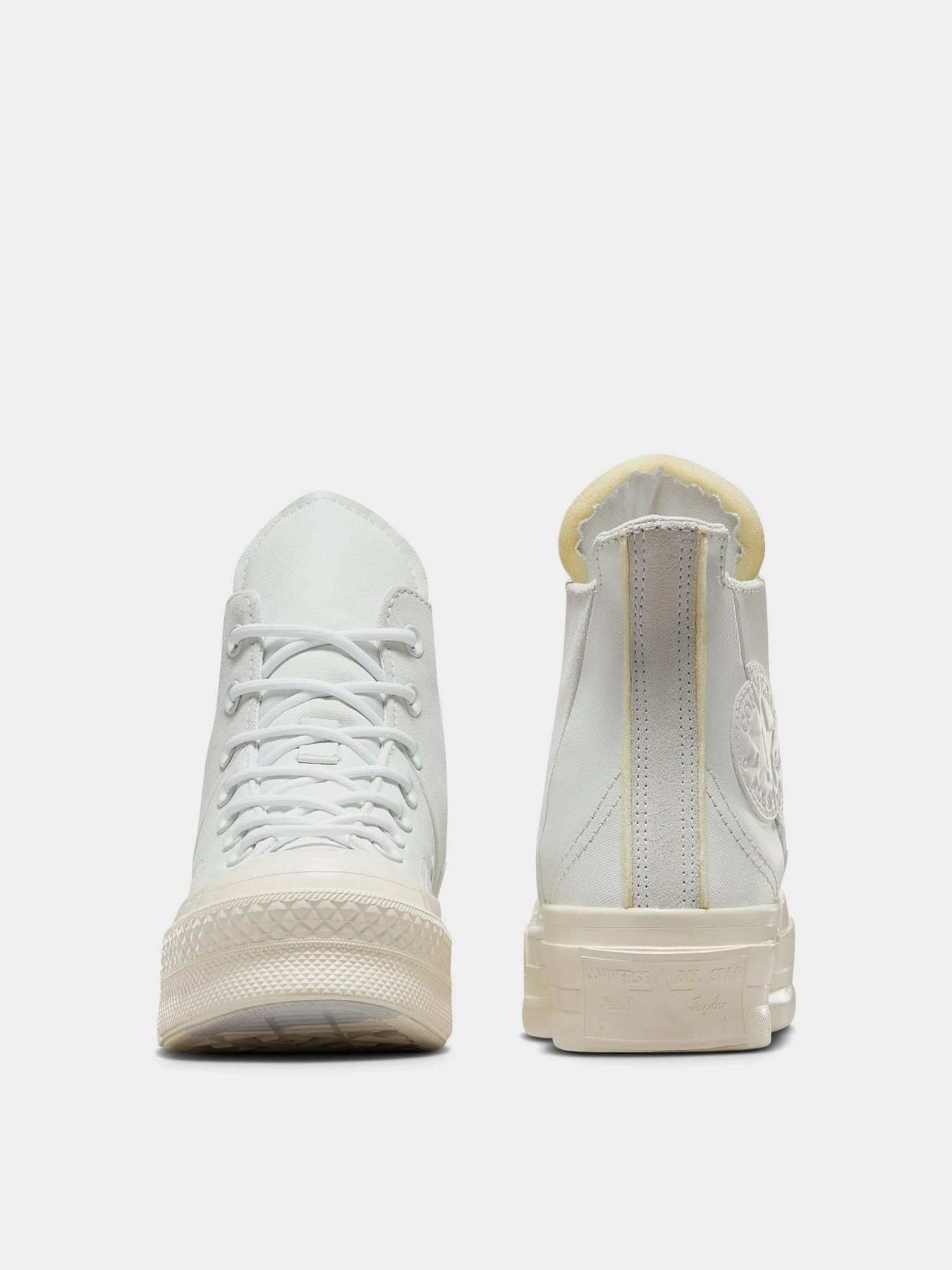 Кеди CONVERSE Chuck 70 Plus Hi модель A05259C Фото