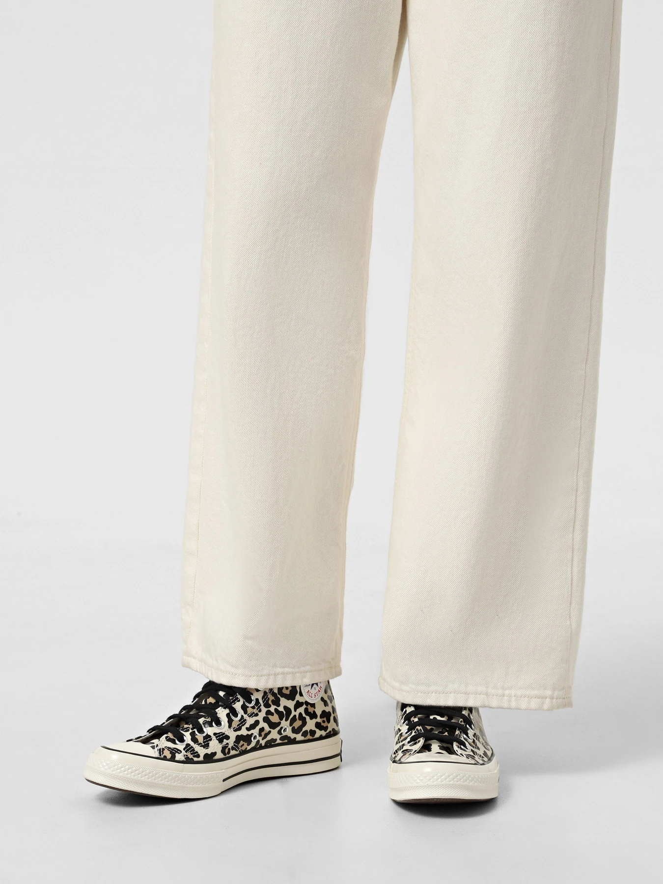 Кеди CONVERSE CHUCK 70 HI модель A13436C Кеди CONVERSE CHUCK 70 HI модель A13436C Фото