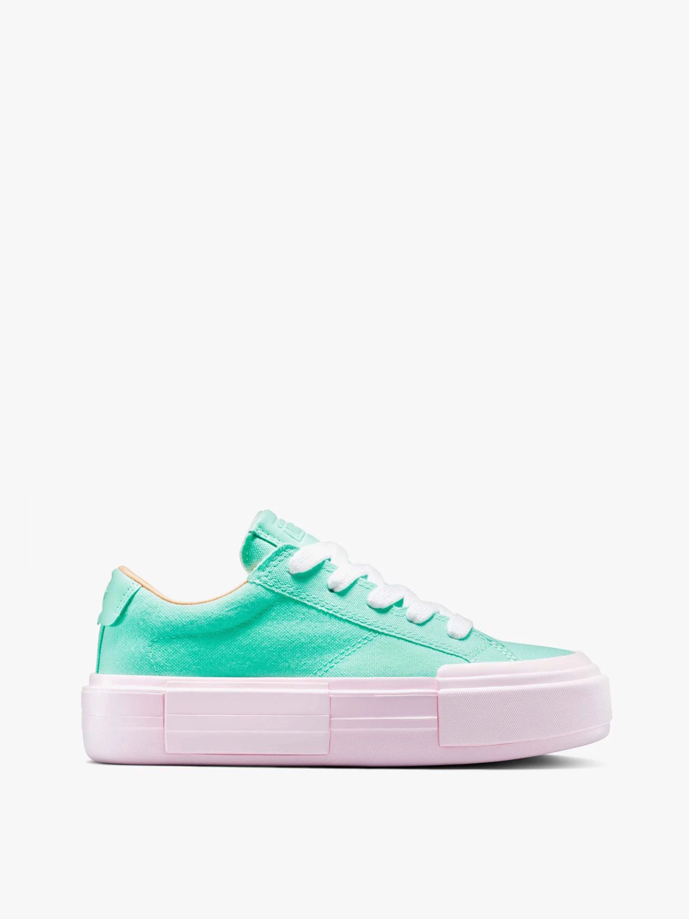 Кеды CONVERSE CHUCK TAYLOR ALL STAR CRUISE модель A15051C Кеды CONVERSE CHUCK TAYLOR ALL STAR CRUISE модель A15051C Фото