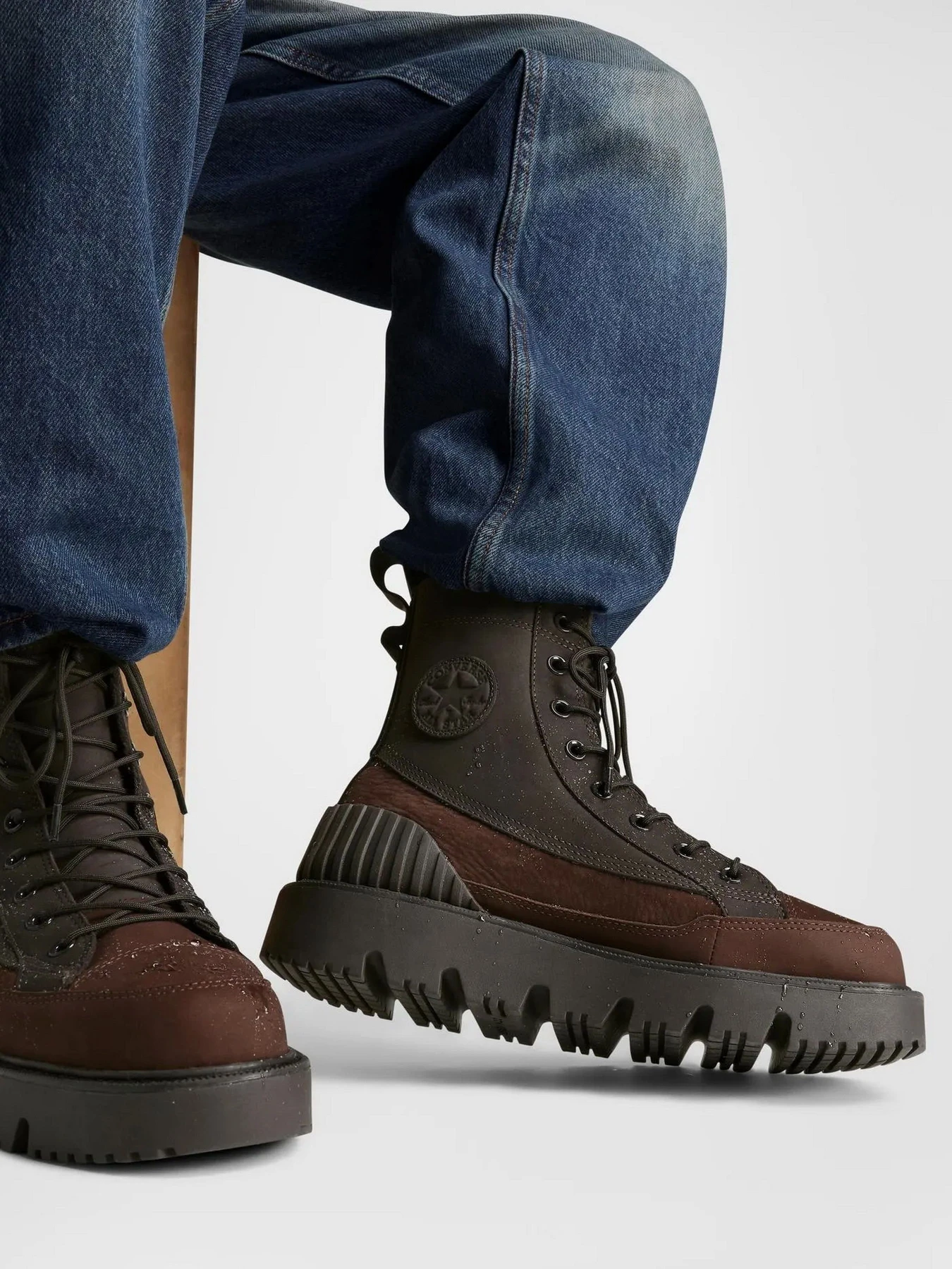 Черевики та чоботи CONVERSE CHUCK 70 RUGGED модель A14191C Черевики та чоботи CONVERSE CHUCK 70 RUGGED модель A14191C Фото
