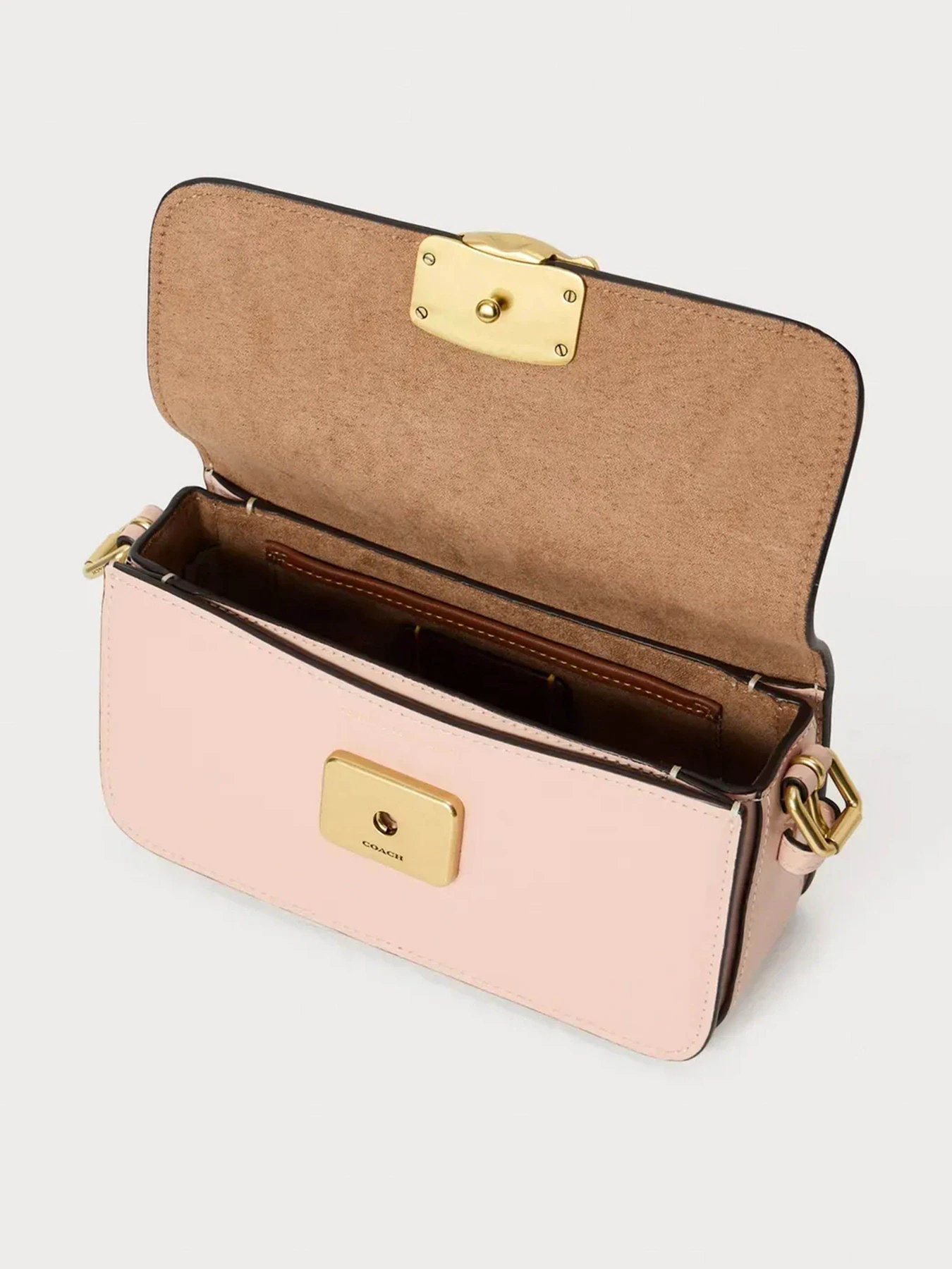 Сумки Coach модель CAM18B4CRM Сумки Coach модель CAM18B4CRM Фото