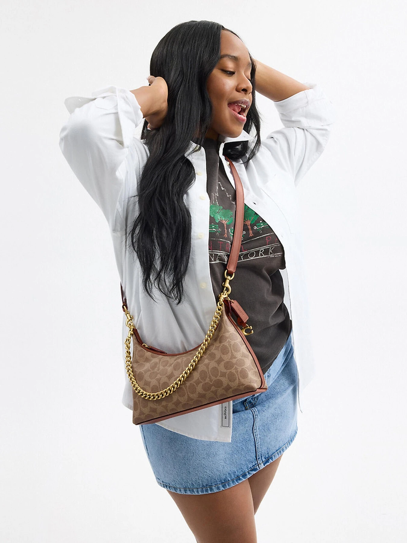 Сумки Coach модель CAM26B4XHG Сумки Coach модель CAM26B4XHG Фото