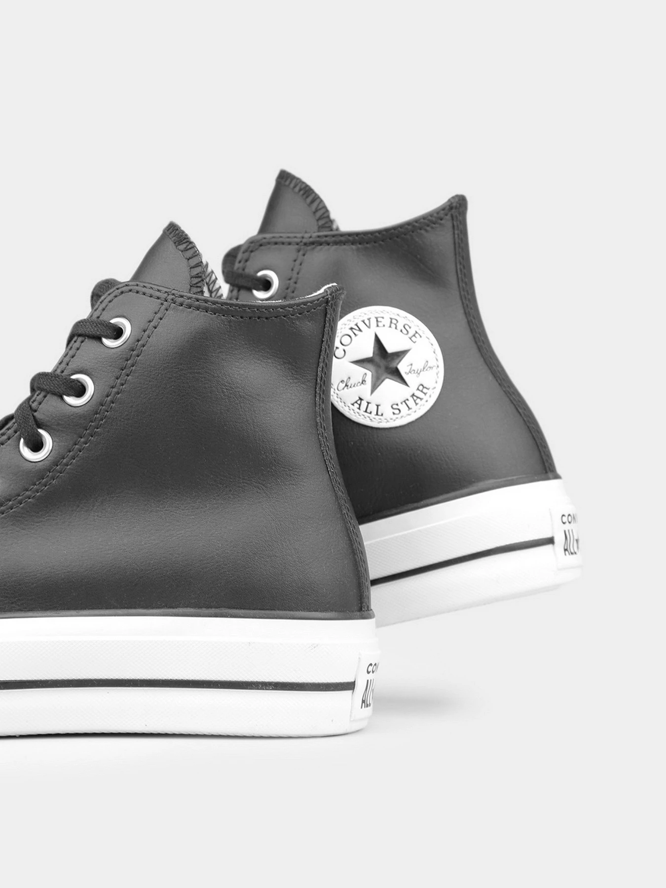 Кеди CONVERSE CHUCK TAYLOR ALL STAR LIFT LEA модель 561675C Кеди CONVERSE CHUCK TAYLOR ALL STAR LIFT LEA модель 561675C Фото