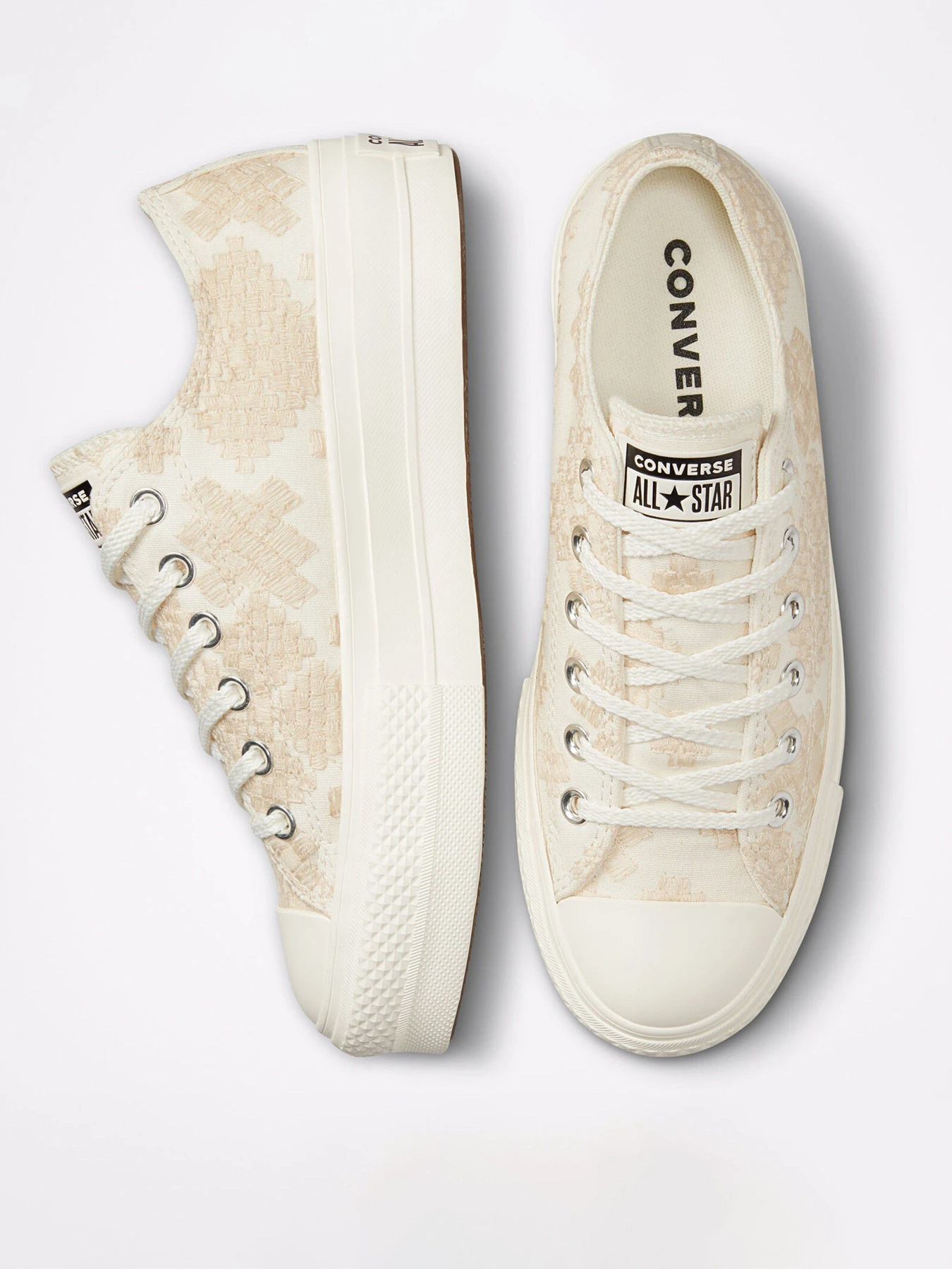 Кеди CONVERSE Chuck Taylor All Star Lift Festival Broderie модель A02225C Кеди CONVERSE Chuck Taylor All Star Lift Festival Broderie модель A02225C Фото