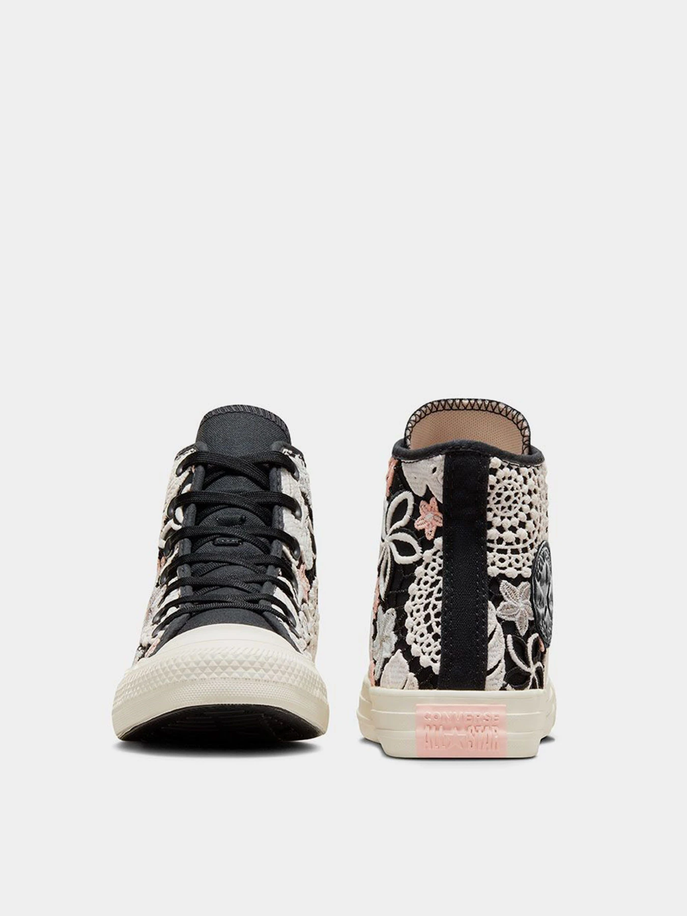 Кеды CONVERSE CHUCK TAYLOR ALL STAR BUTTERFL модель A07536C Кеды CONVERSE CHUCK TAYLOR ALL STAR BUTTERFL модель A07536C Фото