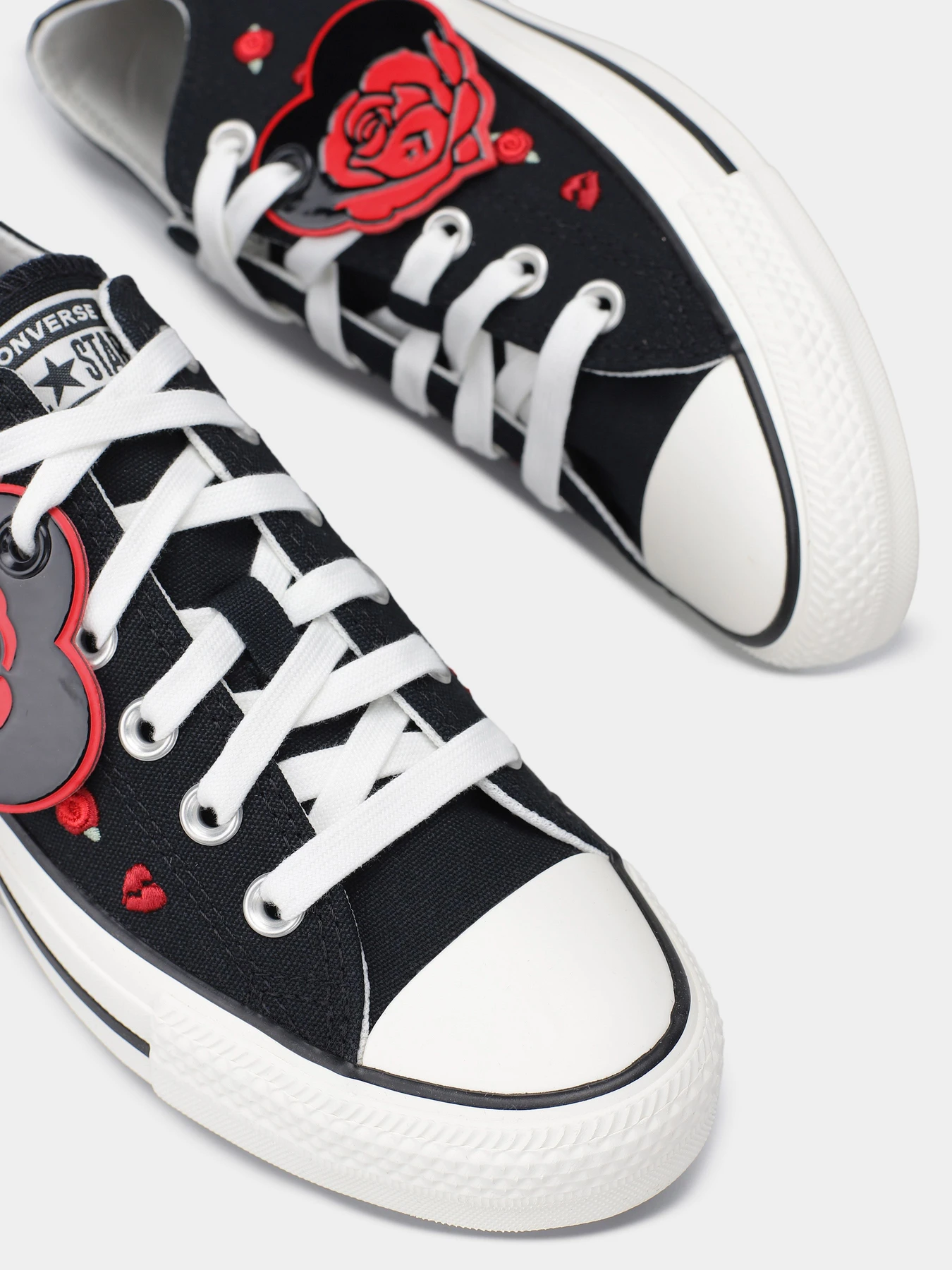 Кеды CONVERSE CHUCK TAYLOR ALL STAR ROSES модель A13651C Фото