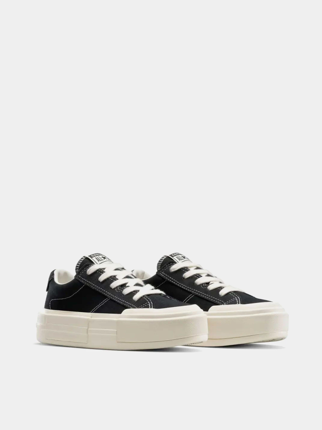 Кеды CONVERSE CHUCK TAYLOR ALL STAR CRUISE модель A17682C Кеды CONVERSE CHUCK TAYLOR ALL STAR CRUISE модель A17682C Фото