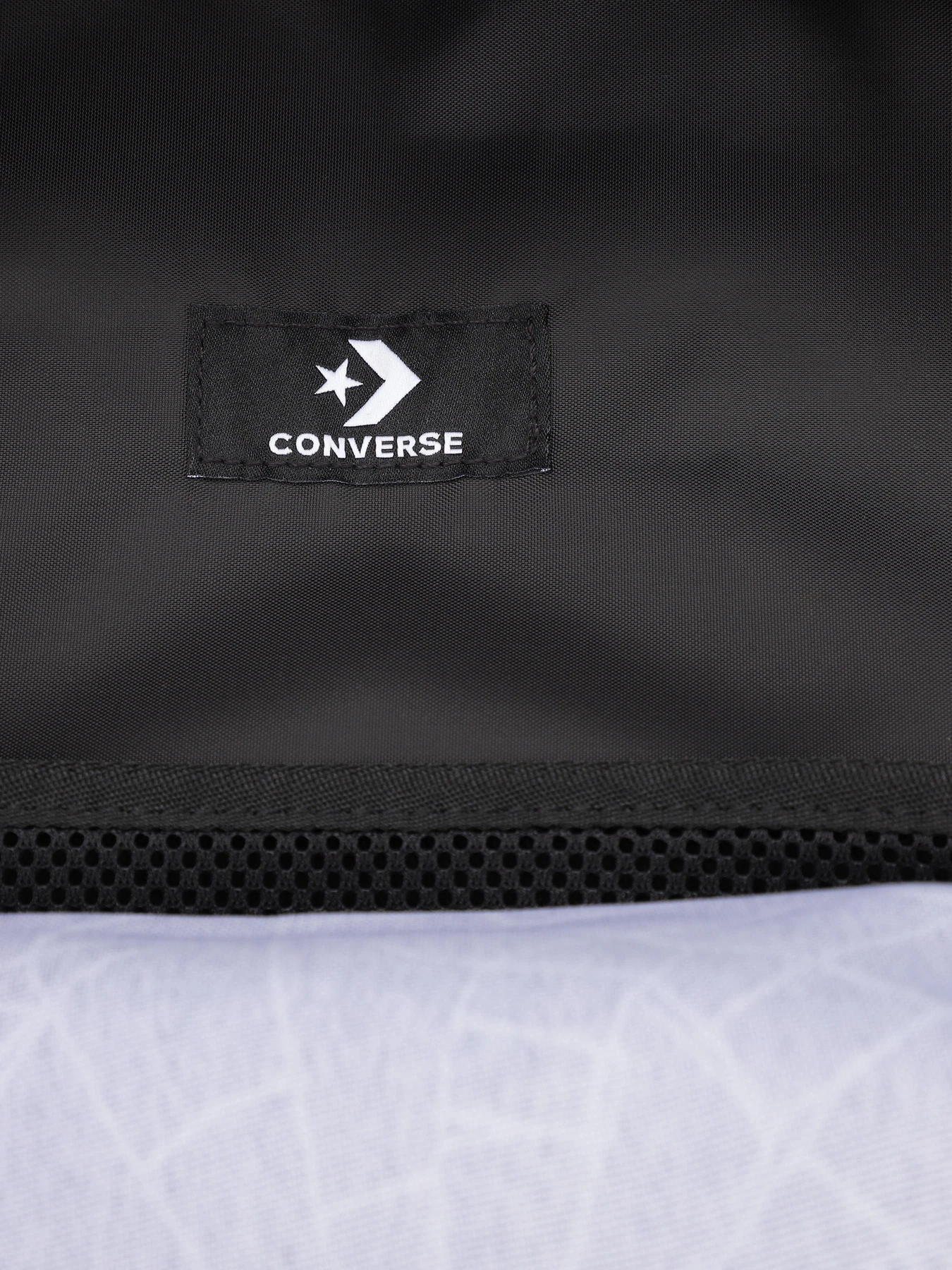 Рюкзаки CONVERSE SHATTERED GLASS GO 2 20L модель 10026559-001 Рюкзаки CONVERSE SHATTERED GLASS GO 2 20L модель 10026559-001 Фото