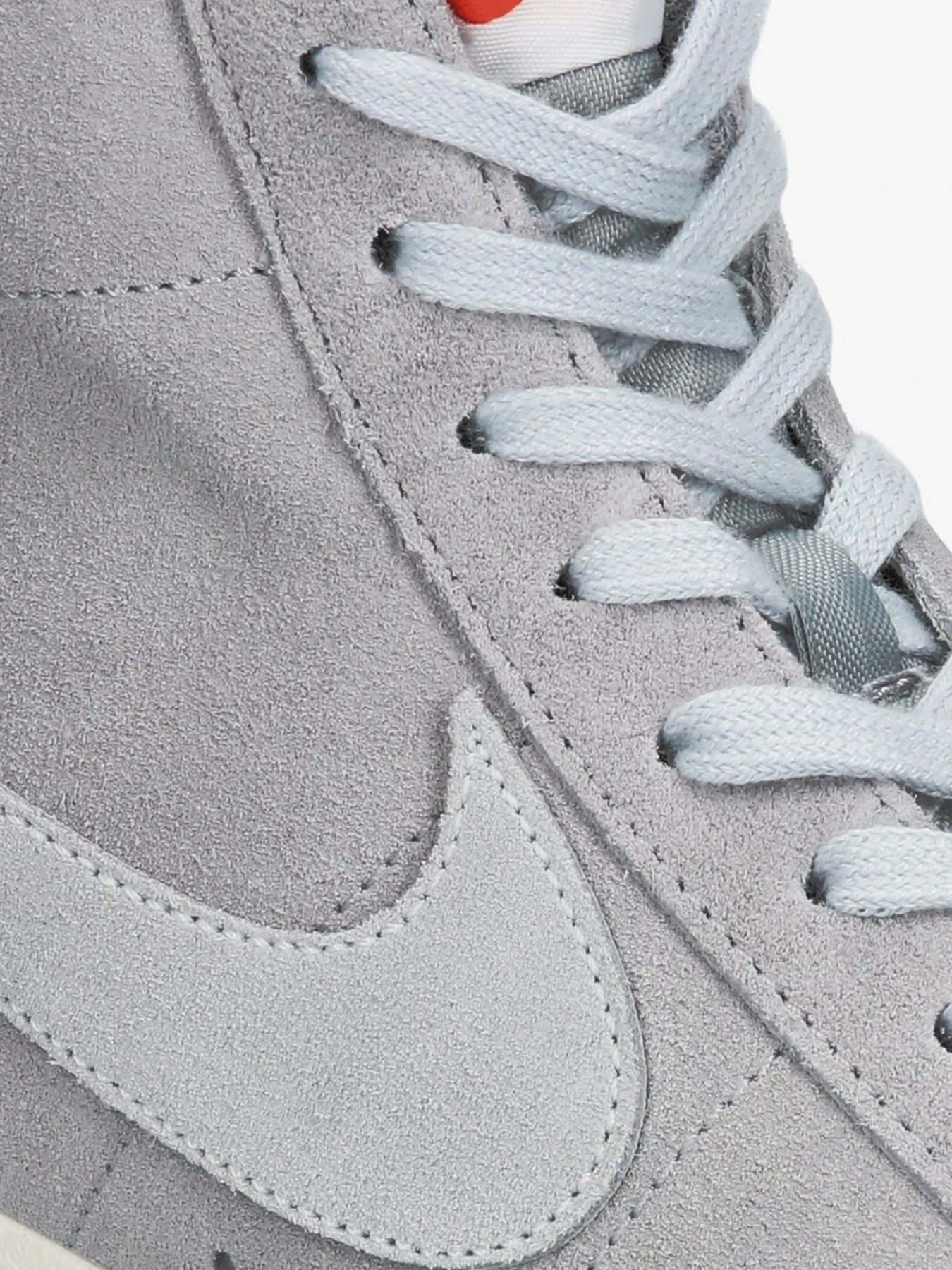 Кеды NIKE BLAZER MID 77 модель CI1172-001 Кеды NIKE BLAZER MID 77 модель CI1172-001 Фото