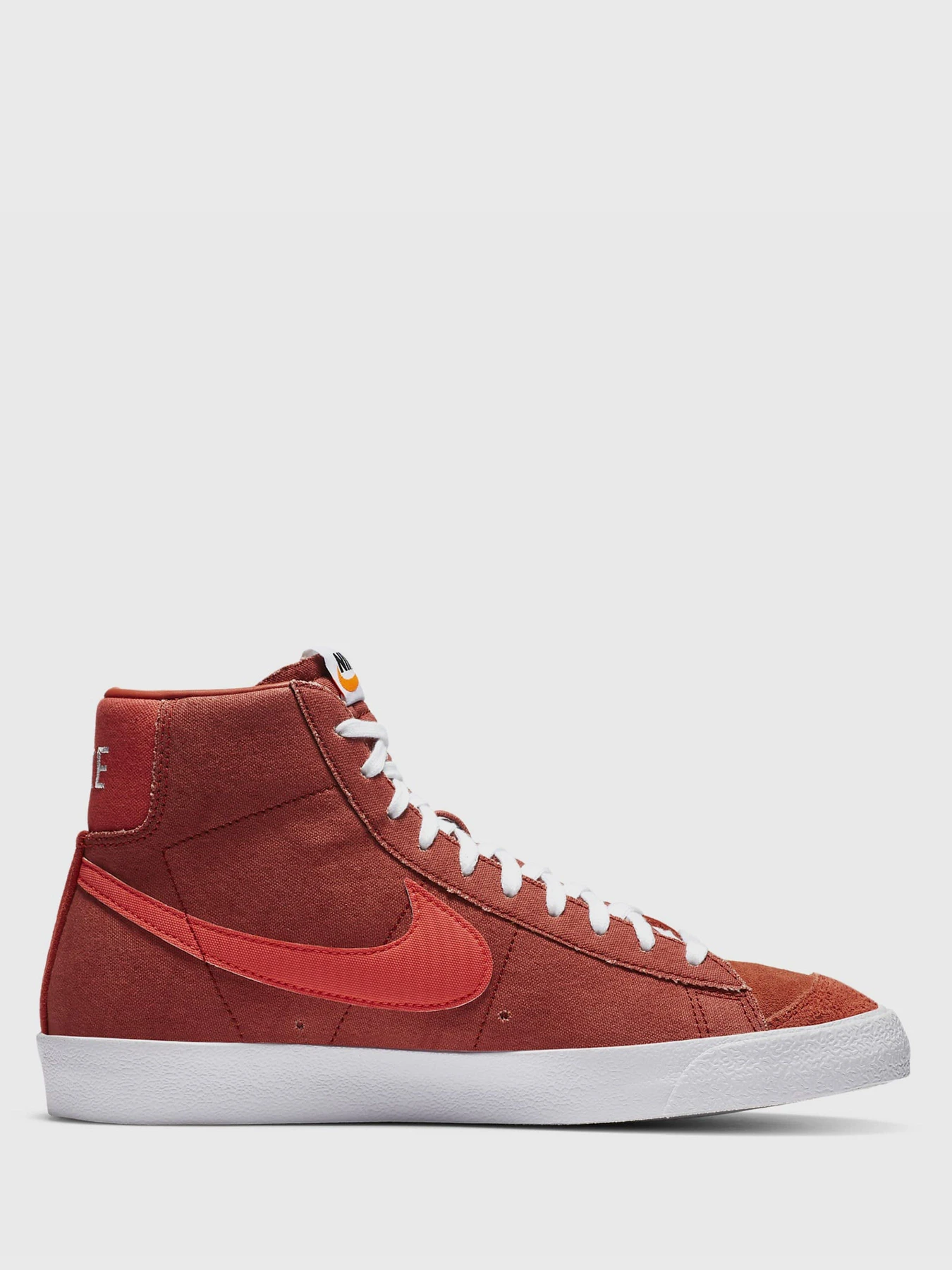 Кеды NIKE BLAZER MID 77 модель CZ4609-800 Кеды NIKE BLAZER MID 77 модель CZ4609-800 Фото