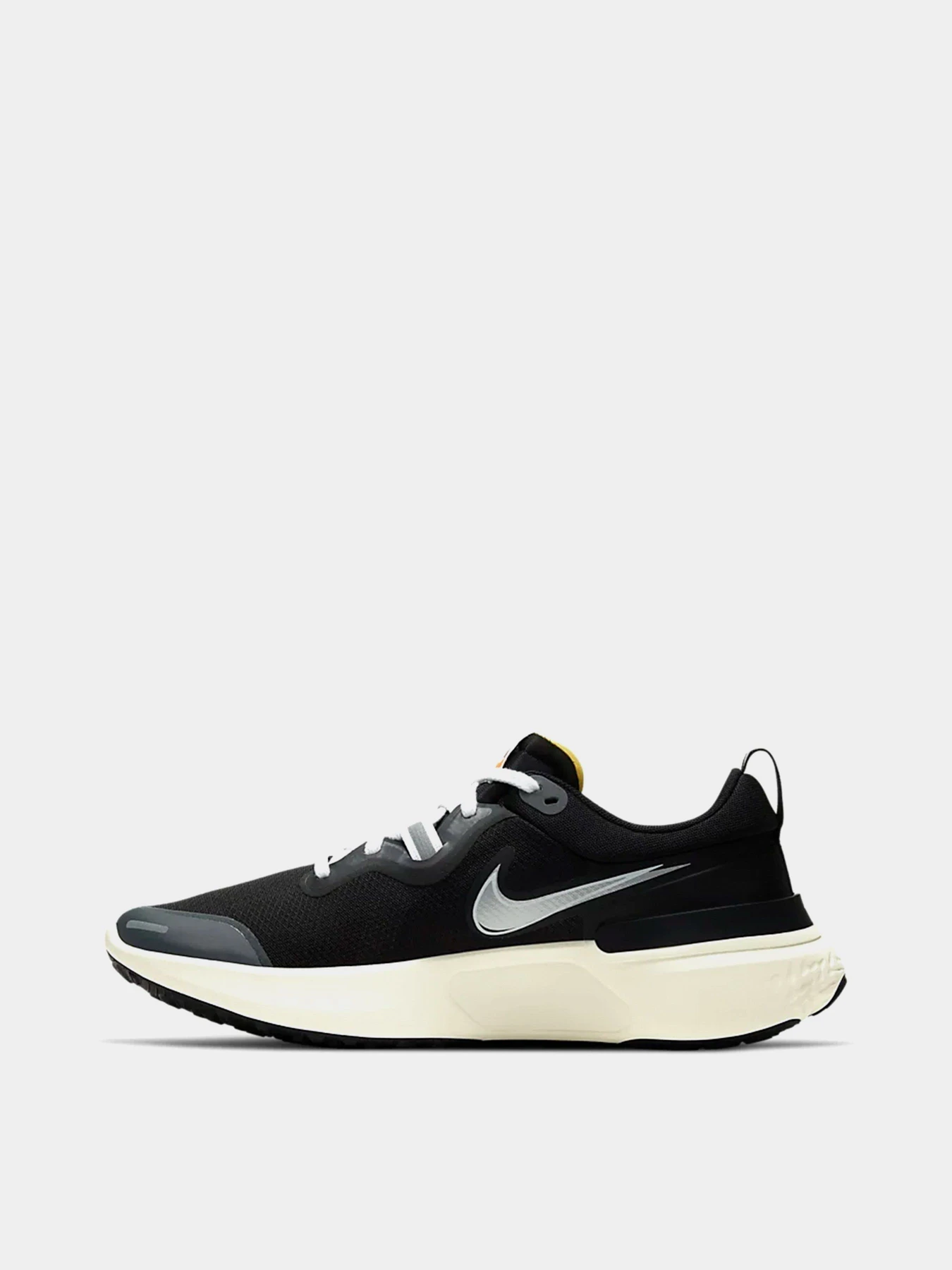 Кроссовки NIKE React Miler Premium модель DB1447-001 Кроссовки NIKE React Miler Premium модель DB1447-001 Фото