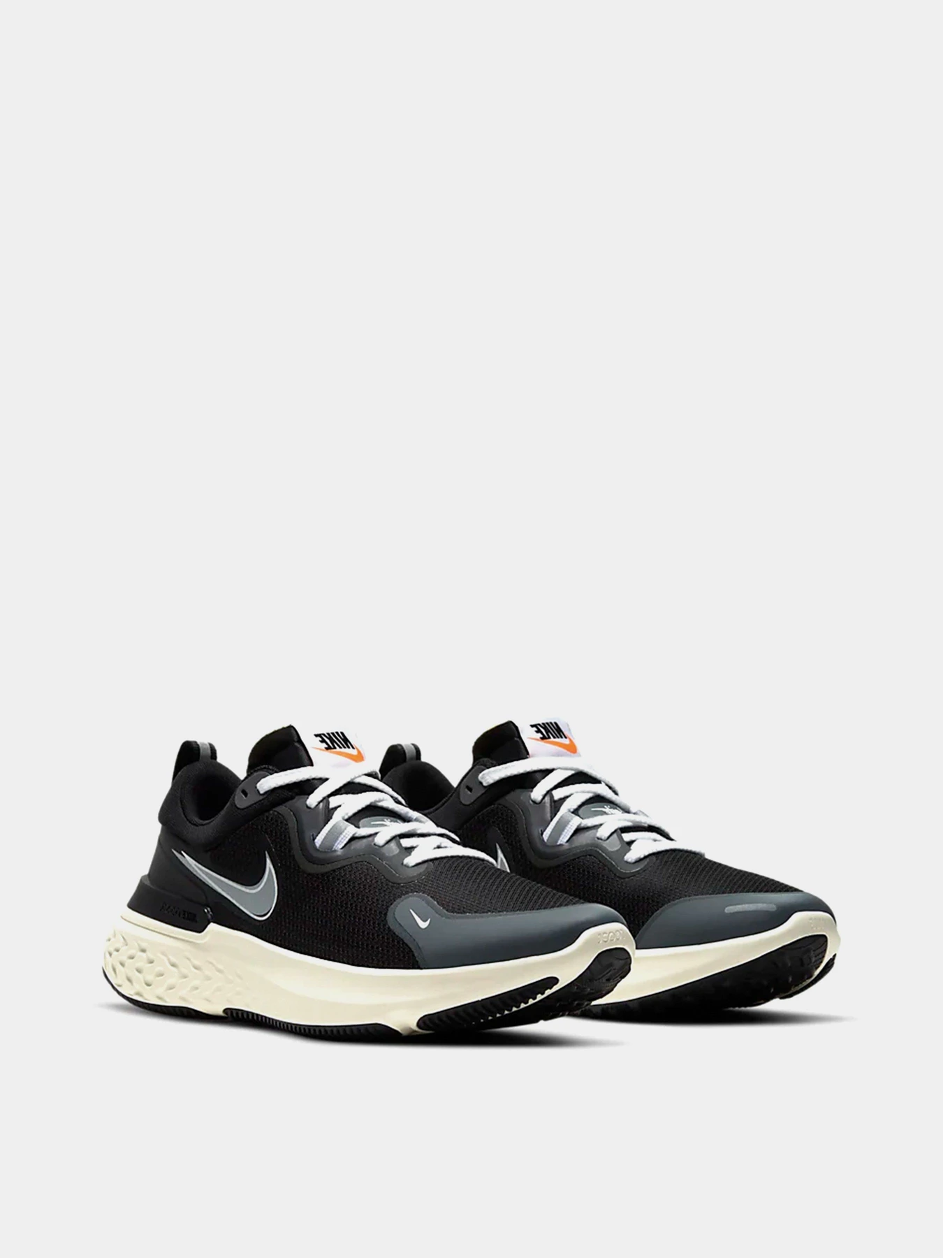 Кроссовки NIKE React Miler Premium модель DB1447-001 Кроссовки NIKE React Miler Premium модель DB1447-001 Фото