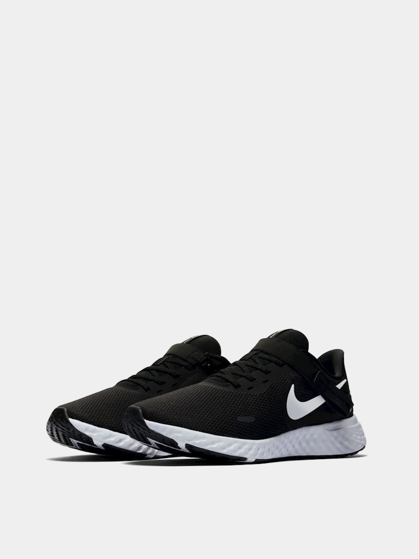 Кросівки NIKE Revolution 5 FlyEase модель BQ3211-004 Кросівки NIKE Revolution 5 FlyEase модель BQ3211-004 Фото