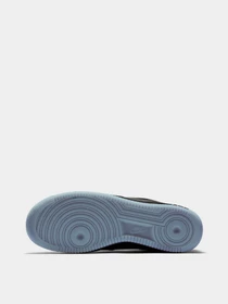 Кроссовки NIKE AIR FORCE 1 07 LV8 3 модель CD0888-001 Фото