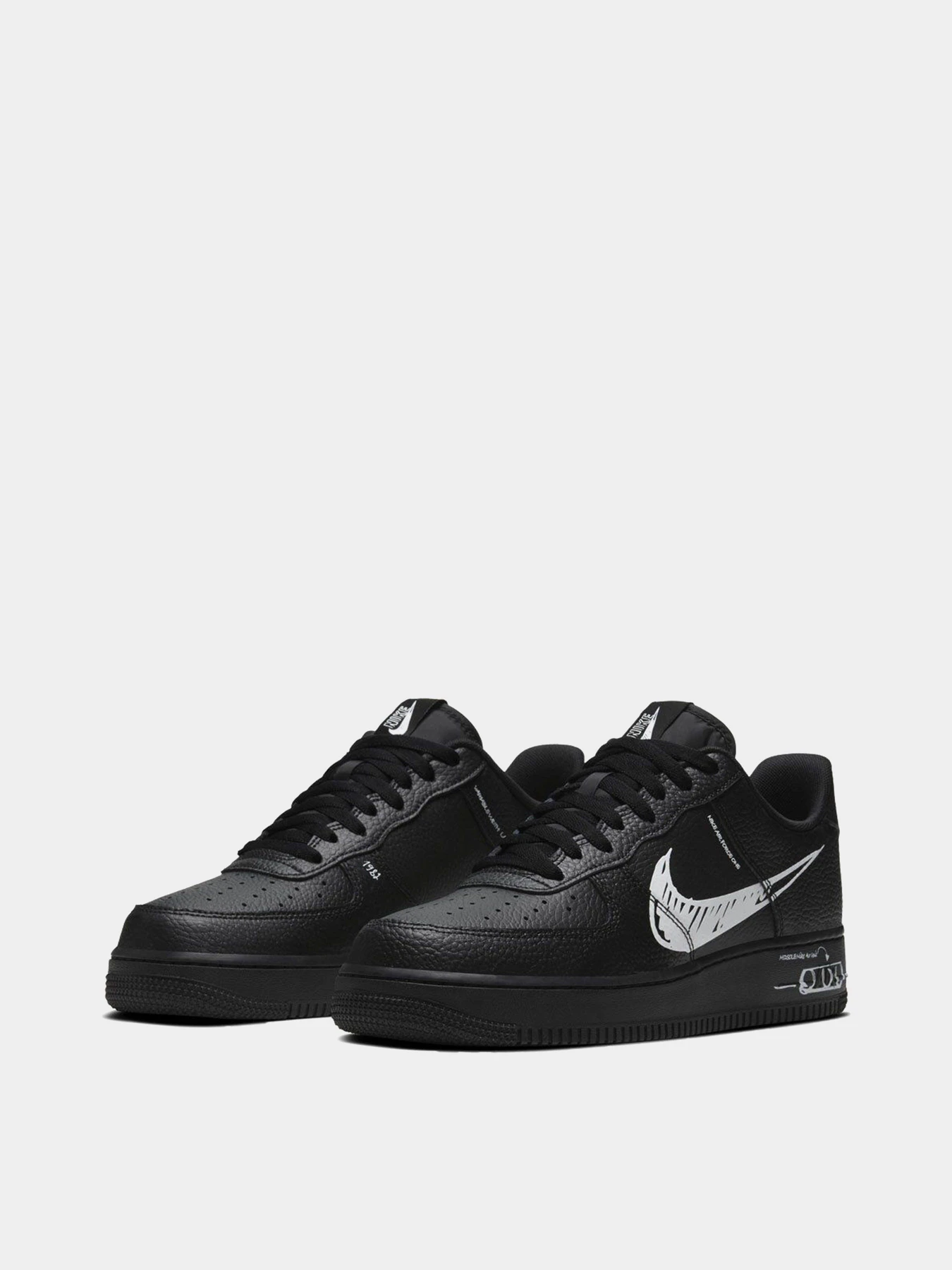 Кроссовки NIKE Air Force 1 LV8 модель CW7581-001 Кроссовки NIKE Air Force 1 LV8 модель CW7581-001 Фото