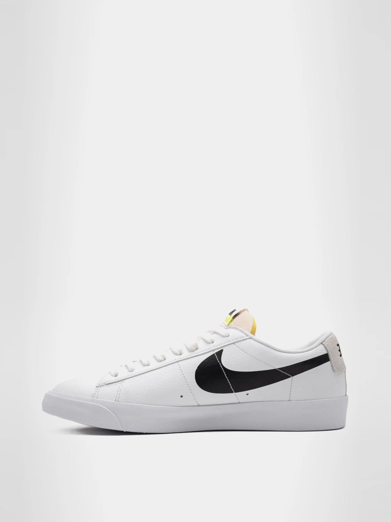Кеди NIKE Blazer Low модель DA4652-100 Кеди NIKE Blazer Low модель DA4652-100 Фото
