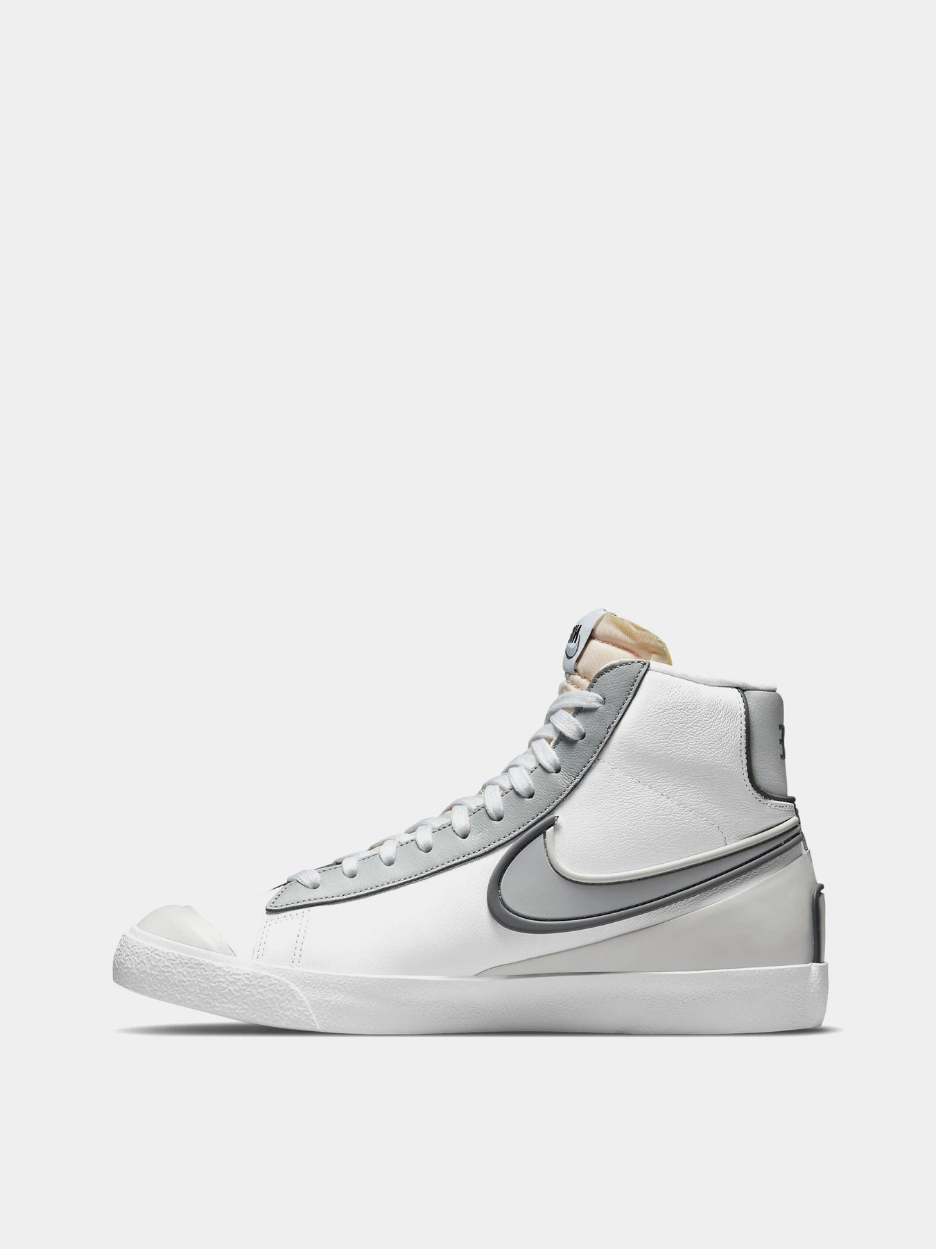 Кеди NIKE BLAZER MID 77 INFINITE модель DA7233-103 Кеди NIKE BLAZER MID 77 INFINITE модель DA7233-103 Фото