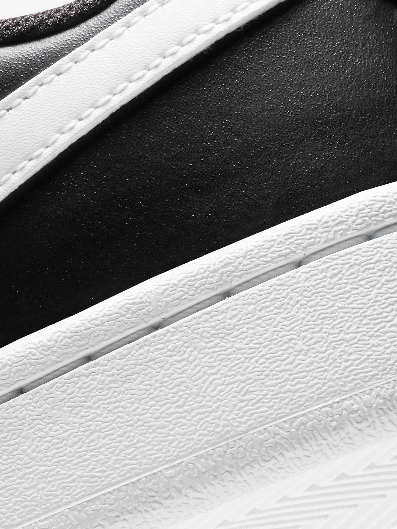Кеди NIKE Court Royale 2 модель CQ9246-001 Фото
