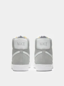 Кеди NIKE Blazer Mid '77 модель CI1172-004 Фото
