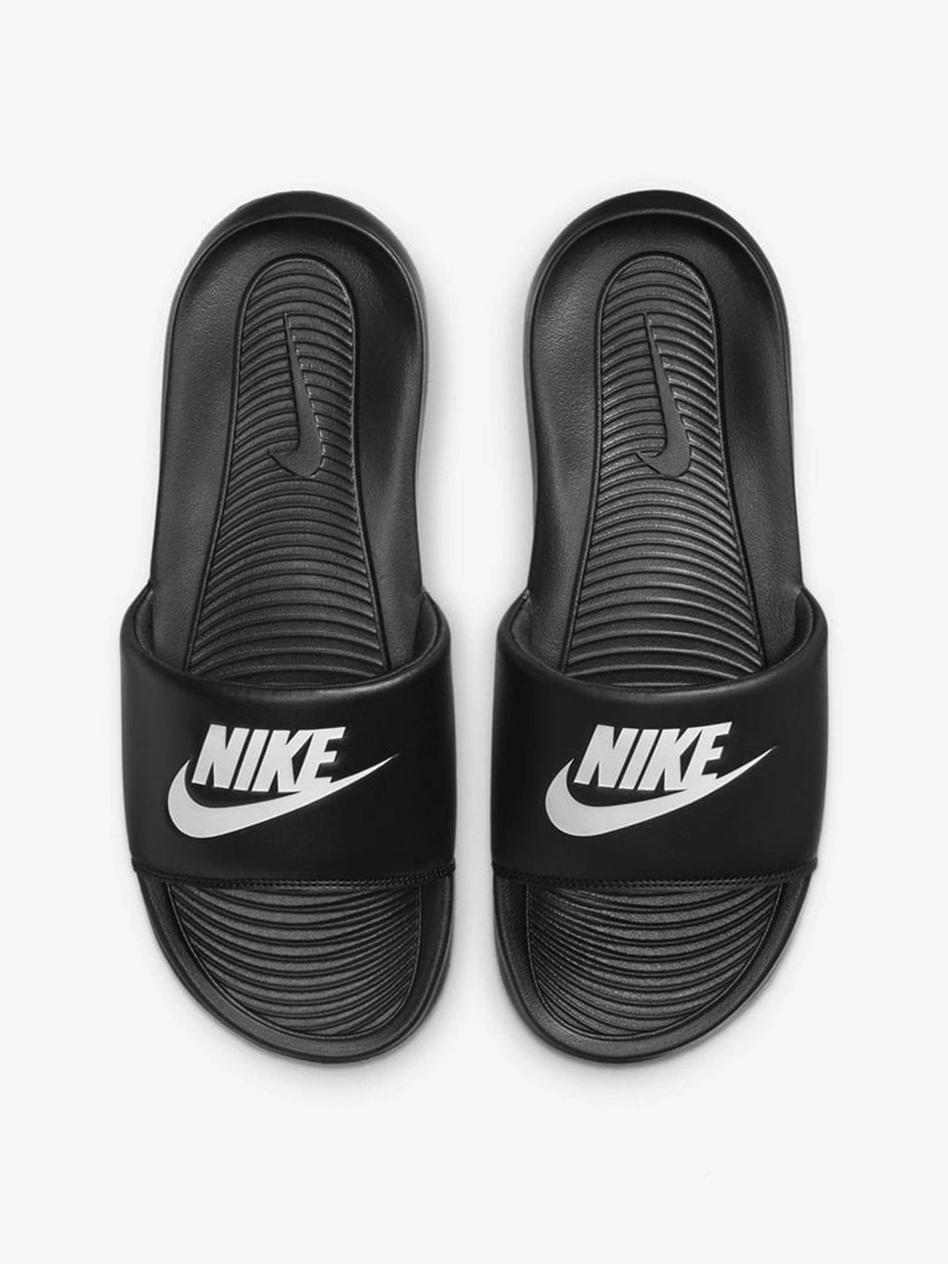 Шлёпанцы NIKE VICTORI ONE SLIDE модель CN9675-002 Шлёпанцы NIKE VICTORI ONE SLIDE модель CN9675-002 Фото