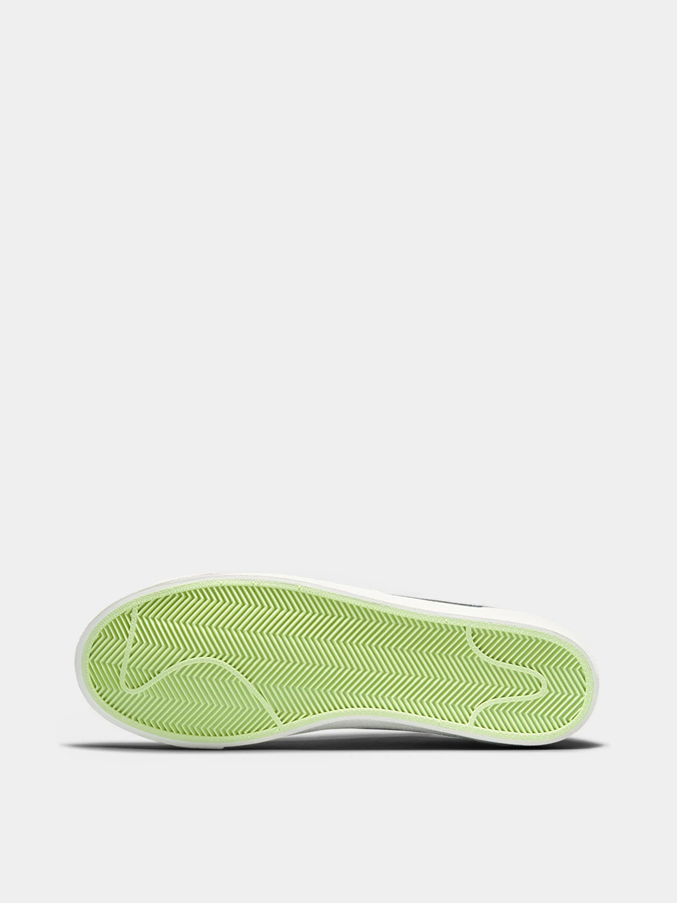 Кеди NIKE Blazer Low '77 модель DJ6895-100 Кеди NIKE Blazer Low '77 модель DJ6895-100 Фото