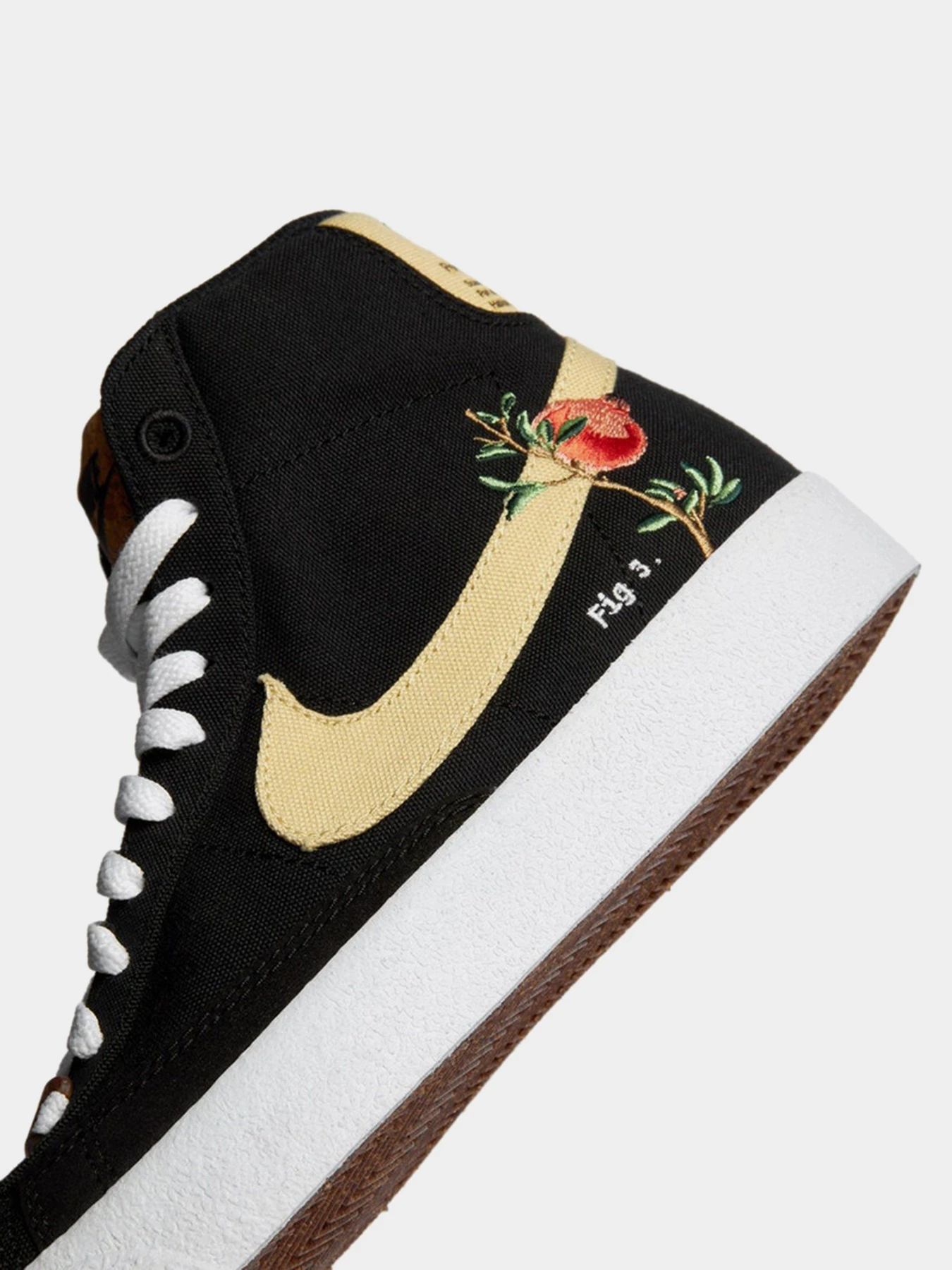 Кеды NIKE Blazer Mid 77 Pomegranate модель CI1166-001 Кеды NIKE Blazer Mid 77 Pomegranate модель CI1166-001 Фото