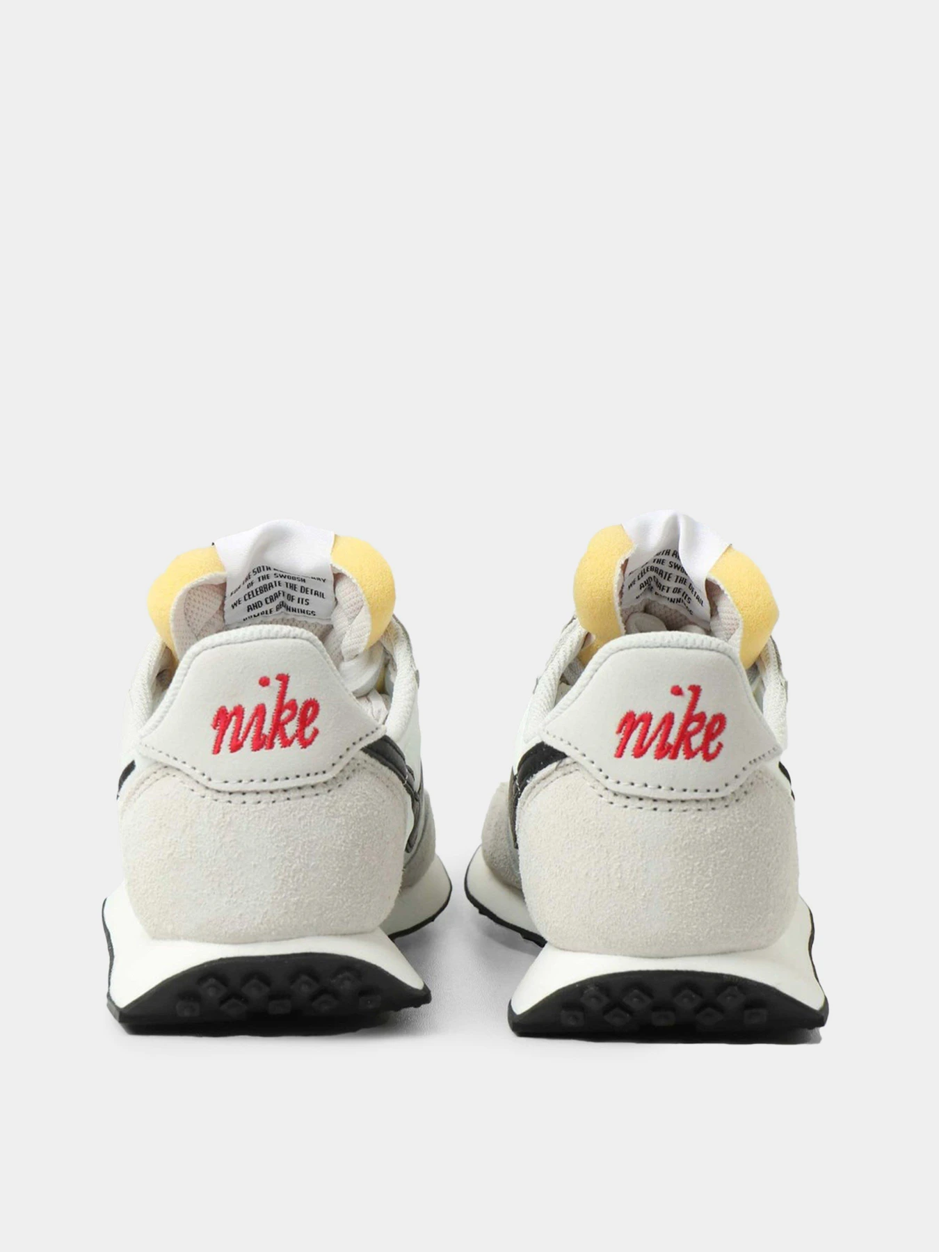Кроссовки NIKE Waffle Trainer 2 модель DH4390-100 Фото