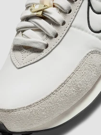 Кроссовки NIKE Waffle Trainer 2 модель DH4390-100 Фото