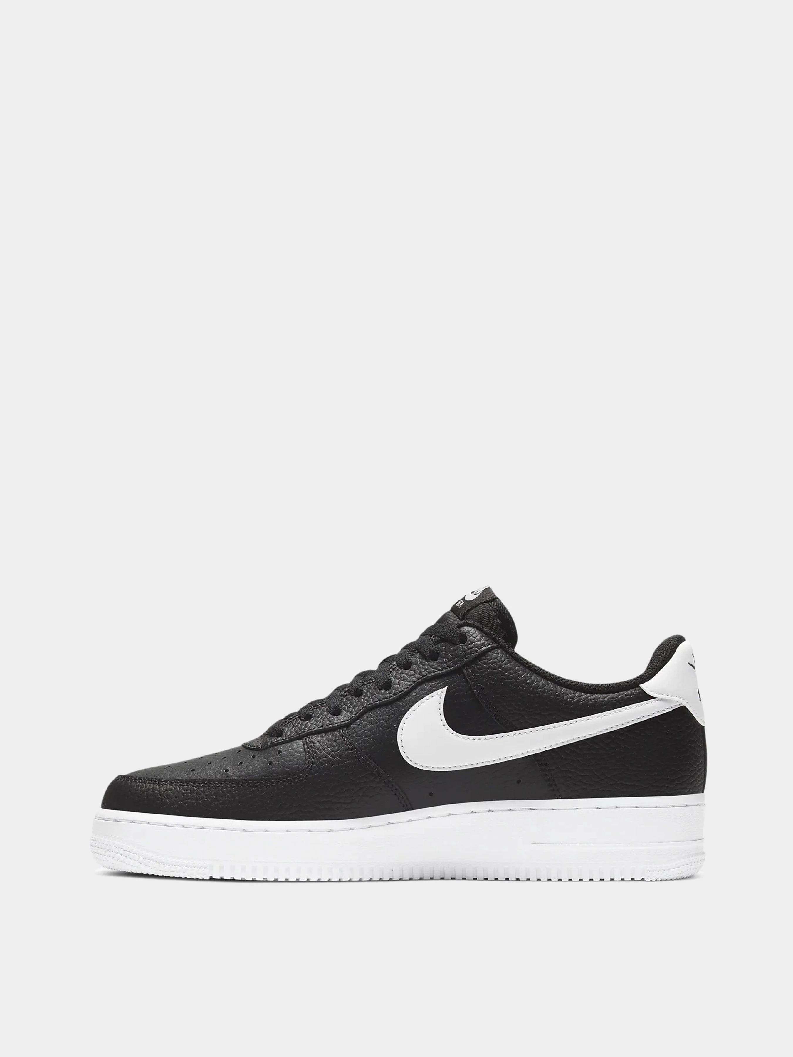 Чоловічі Кеди низькі NIKE AIR FORCE 1'07 фото 2