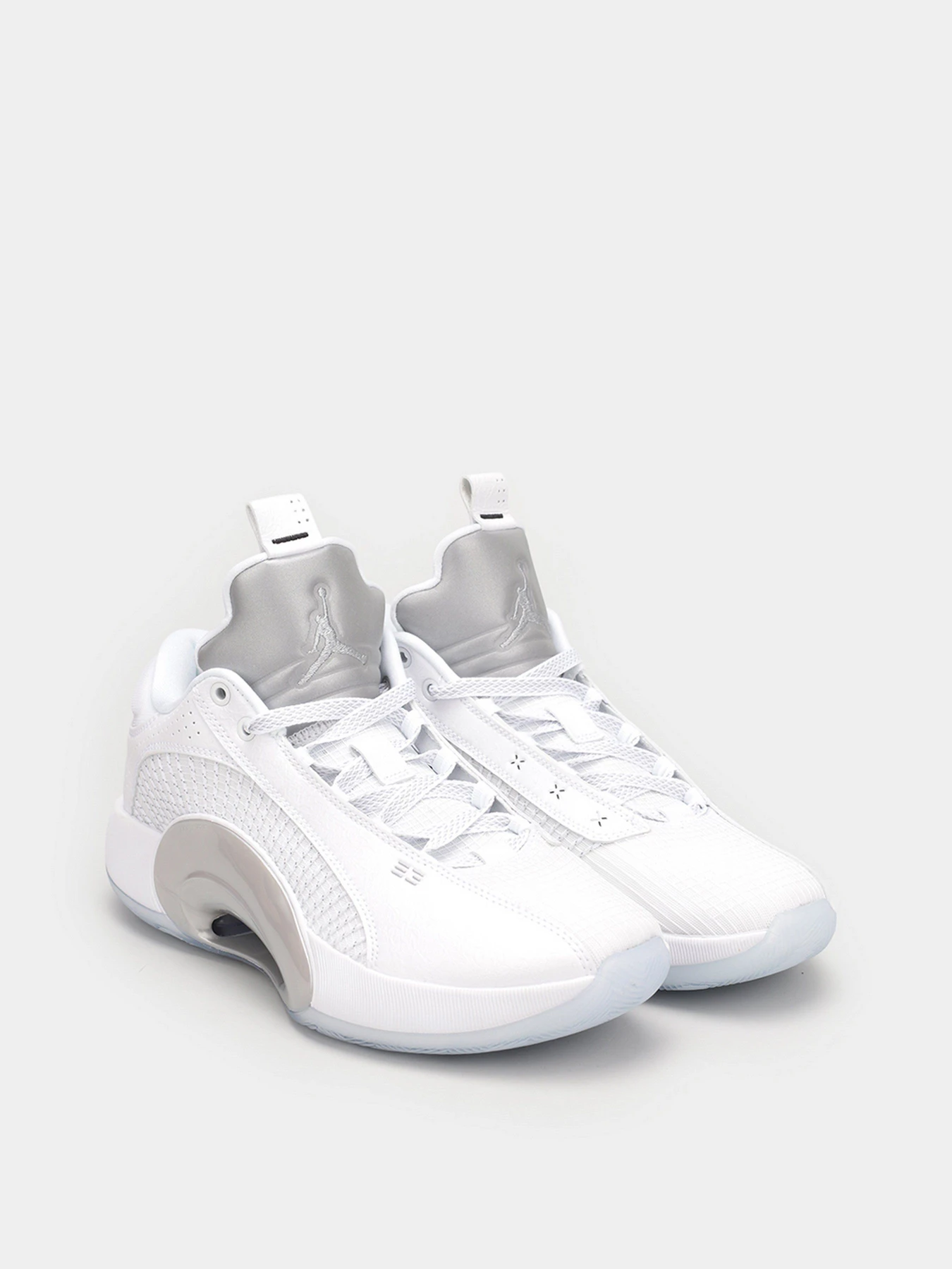 Кроссовки NIKE Air Jordan XXXV Low модель CW2460-100 Фото