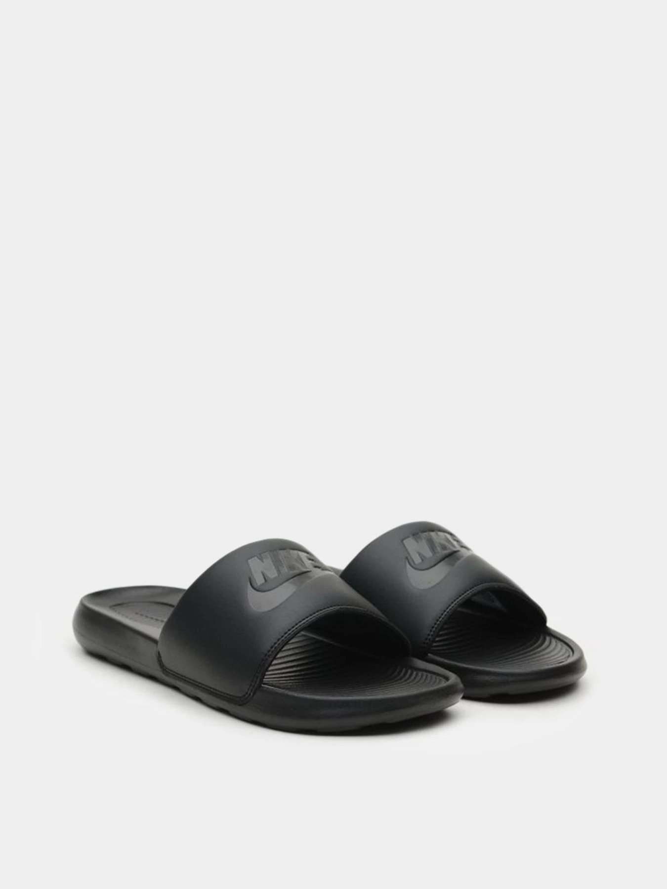 Шльопанці NIKE VICTORI ONE модель CN9675-003 Шльопанці NIKE VICTORI ONE модель CN9675-003 Фото