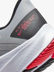 Кроссовки NIKE Quest 4 модель DA1105-007 Фото