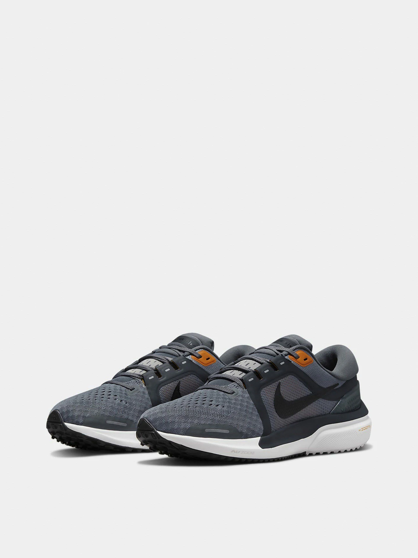 Кроссовки NIKE Air Zoom Vomero 16 модель DA7245-005 Кроссовки NIKE Air Zoom Vomero 16 модель DA7245-005 Фото